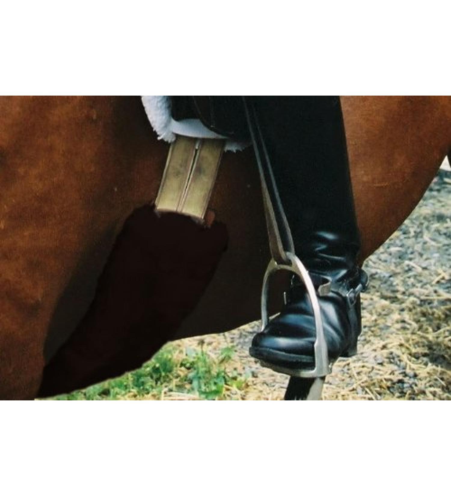 Engel Reitsport Lambskin Belly Girth Protector (Bagu) - 12 Colors 4 Sizes | Shop Now for Premium Horse Gear - Buy Online on GoSupps.com
