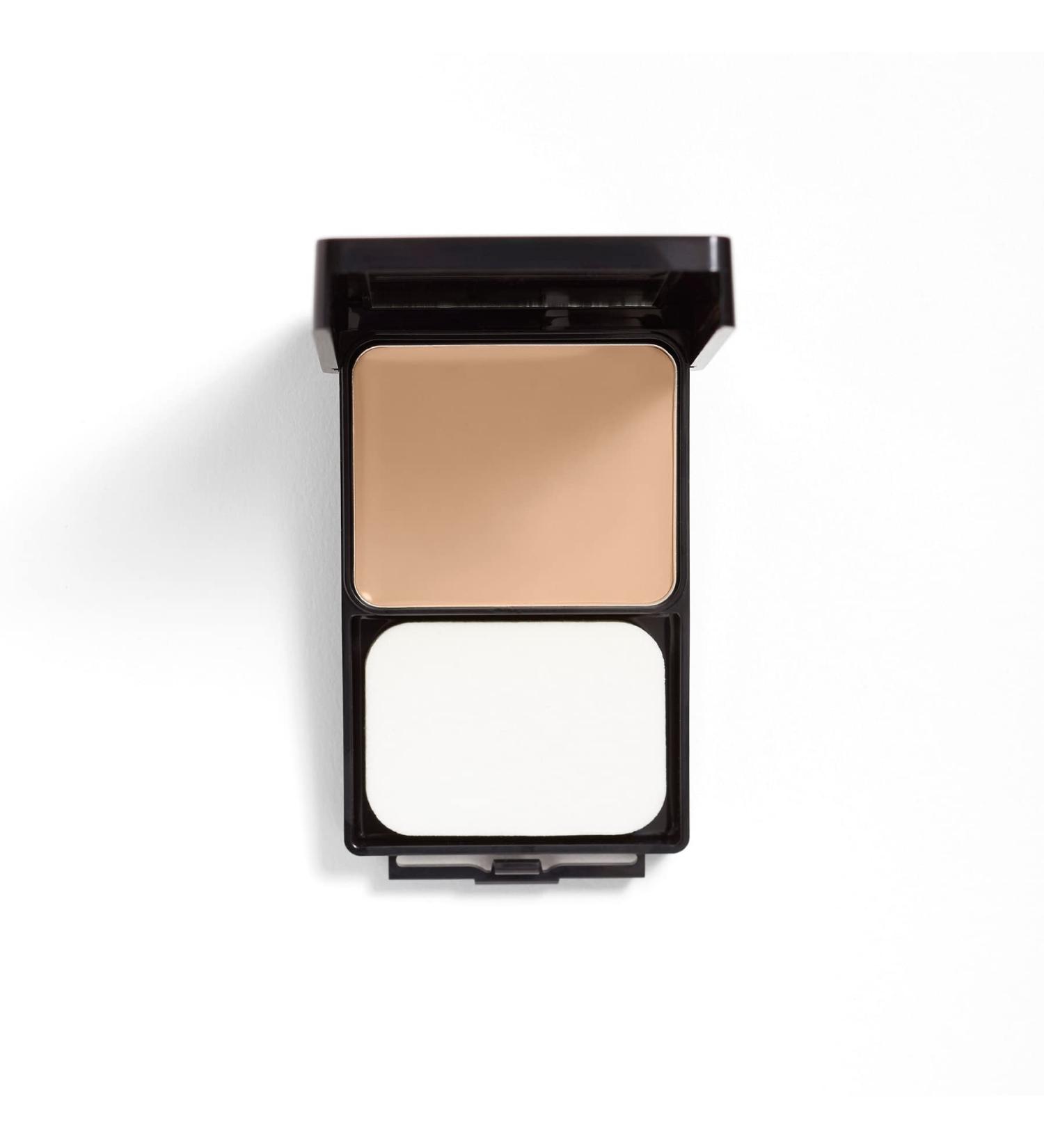 COVERGIRL Ultimate Finish Liquid Powder Make Up Creamy Beige(C) 450 0.4oz Compact - Long-Lasting Foundation - Buy Online on GoSupps.com