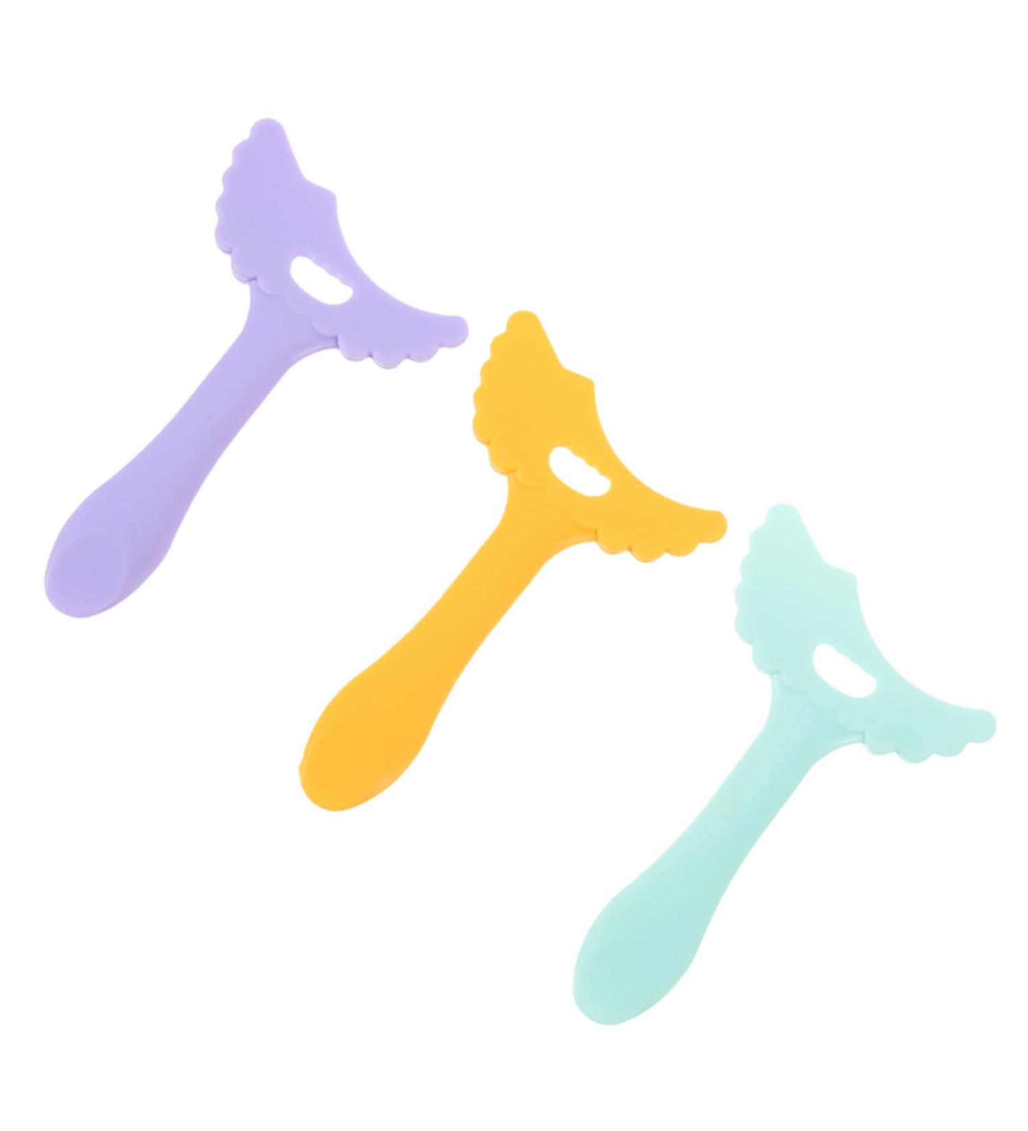 Ipetboom 3 pcs Silicone Multi-functional Makeup Stencils Eyeshadow Tool Eye Girl Aid Women for Eyeliner - Buy Online on GoSupps.com