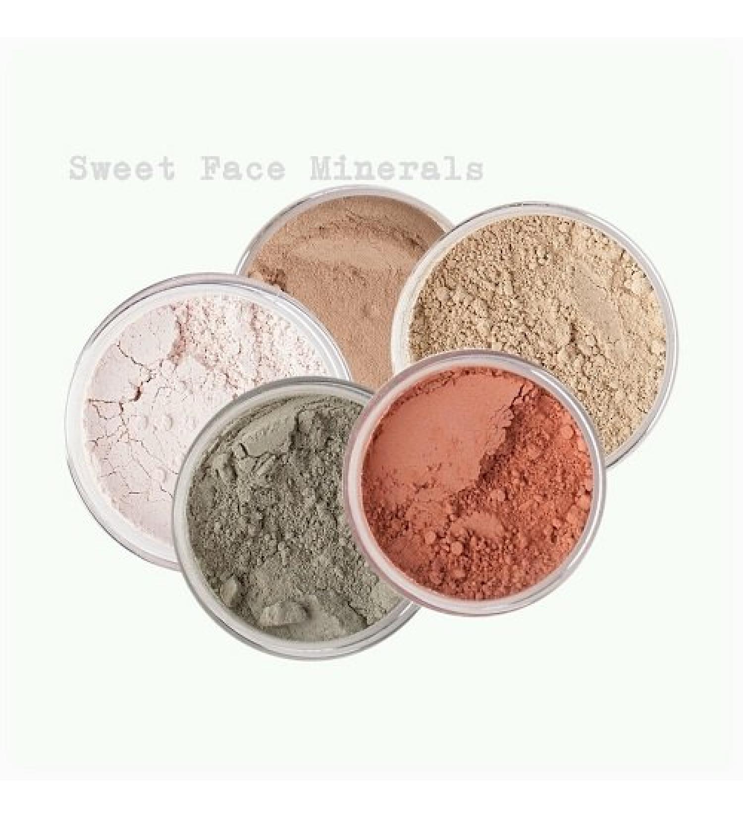5pc Mineral Makeup Kit for Full Coverage Concealer, Blush, Foundation & Illuminating Powder (Light Tan) - Buy Online on GoSupps.com