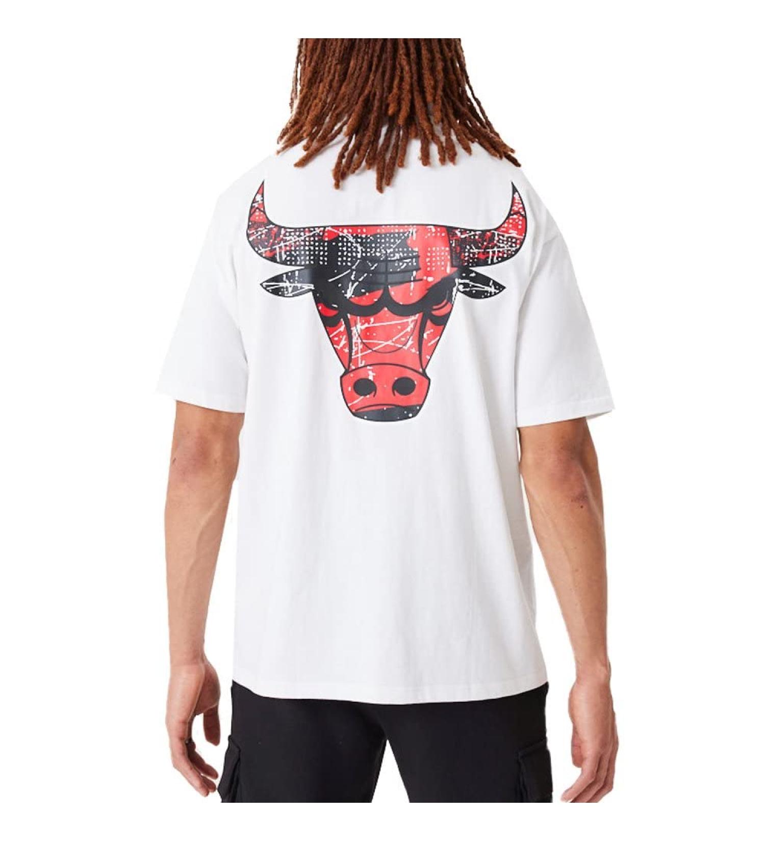 Shop New Era Oversized Distressed Shirt - NBA Chicago Bulls M White | International Shipping Available - Buy Online on GoSupps.com