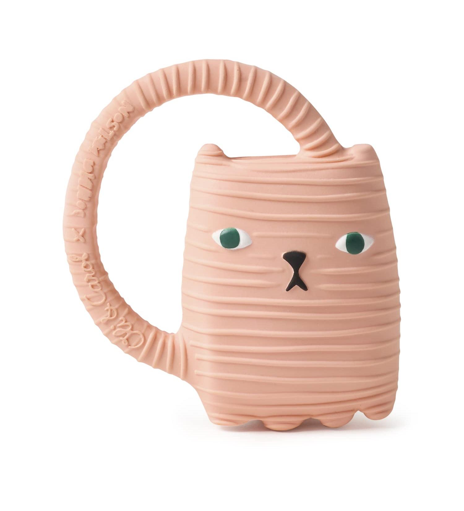 Le Chat International Shipping - Premium Pet Products for Your Feline Friends - Buy Online on GoSupps.com