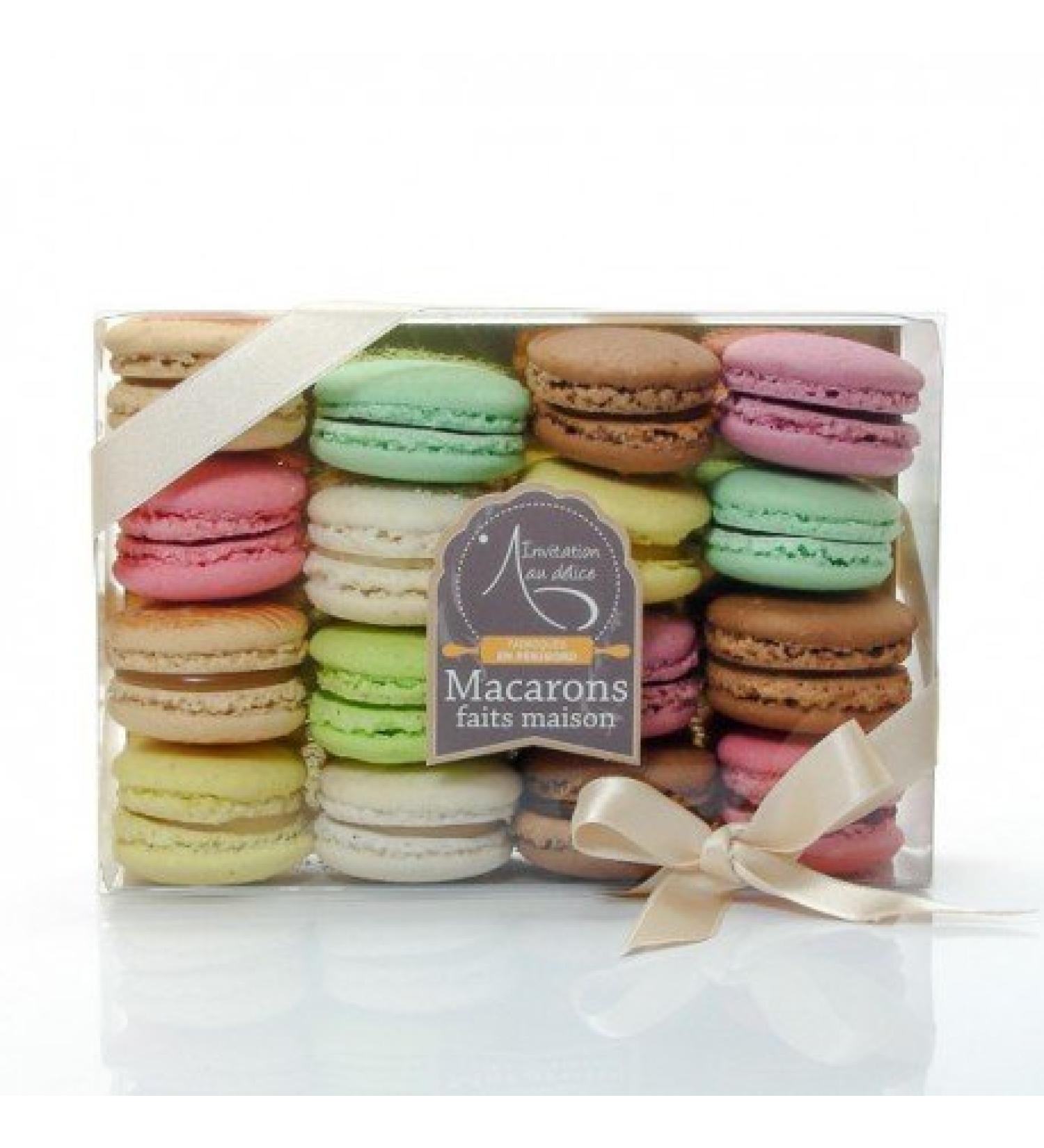 Set of 16 fresh handmade macaroons Lucy Borie 330 g