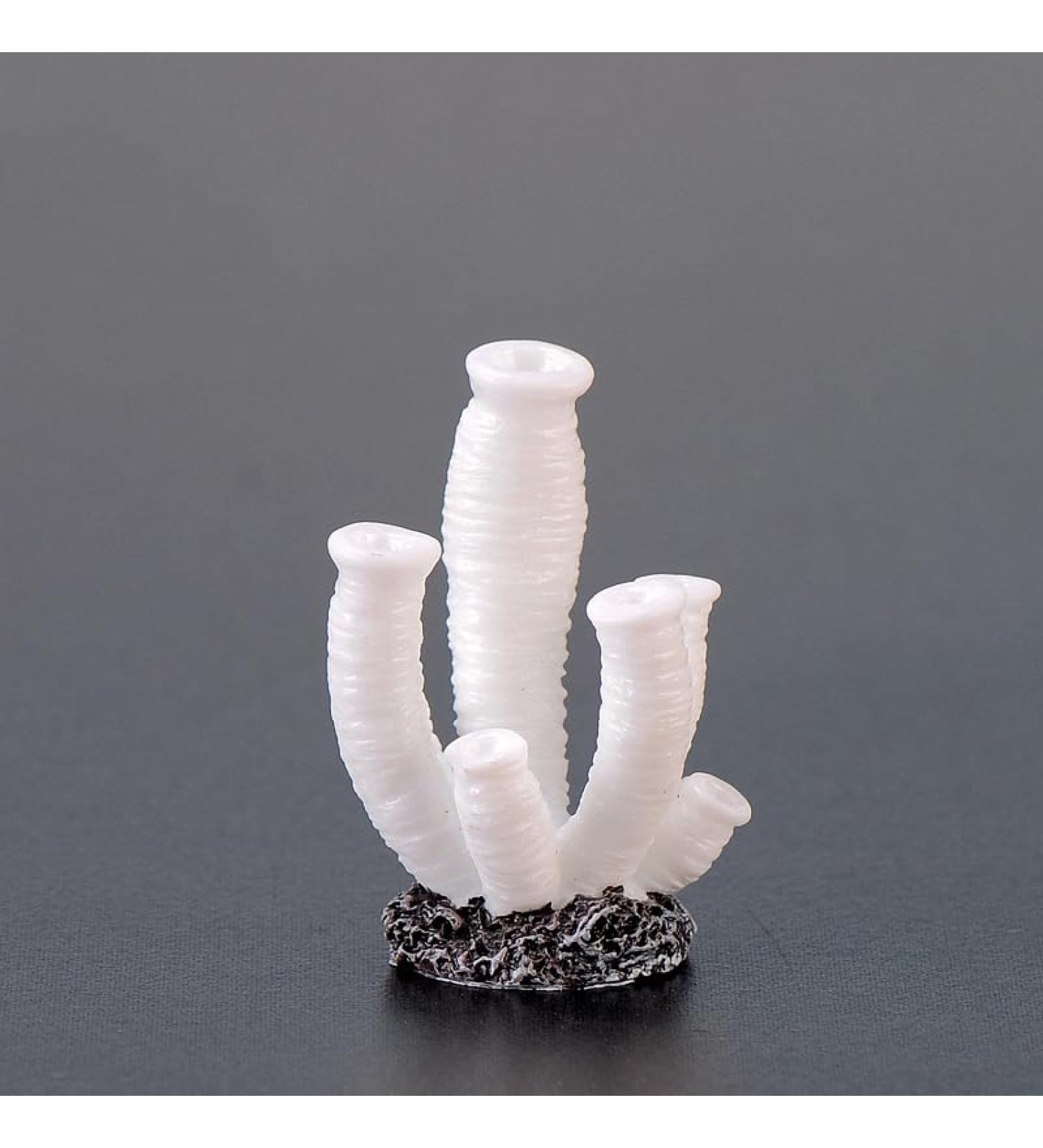 Movoja 2 Pieces Aquarium Decoration Corals - Fresh & Salt Water Coral Decor - 6 White Coral Pieces for Aquaristics - Buy Online on GoSupps.com