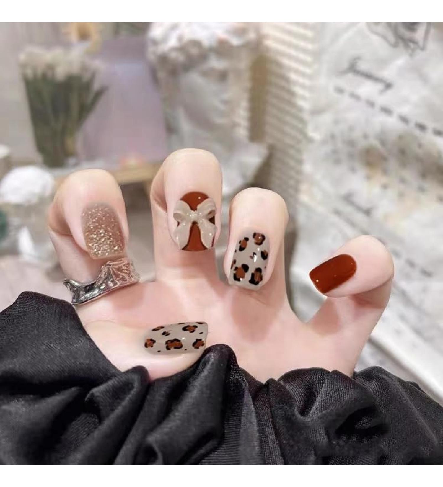 MENILITHS 24Pcs Caramel leopard pattern orange fashion ins European and American style with Art Fake Nail Tips Design Press on Nails with Double-Sided Adhesive for Women Girls - Buy Online on GoSupps.com