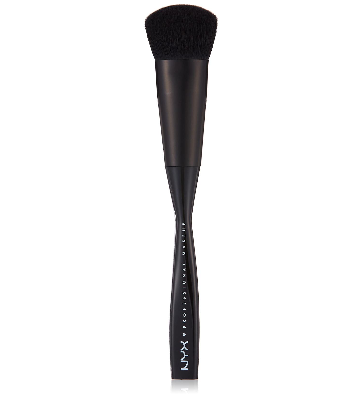 NYX Angled buffing brush open misce