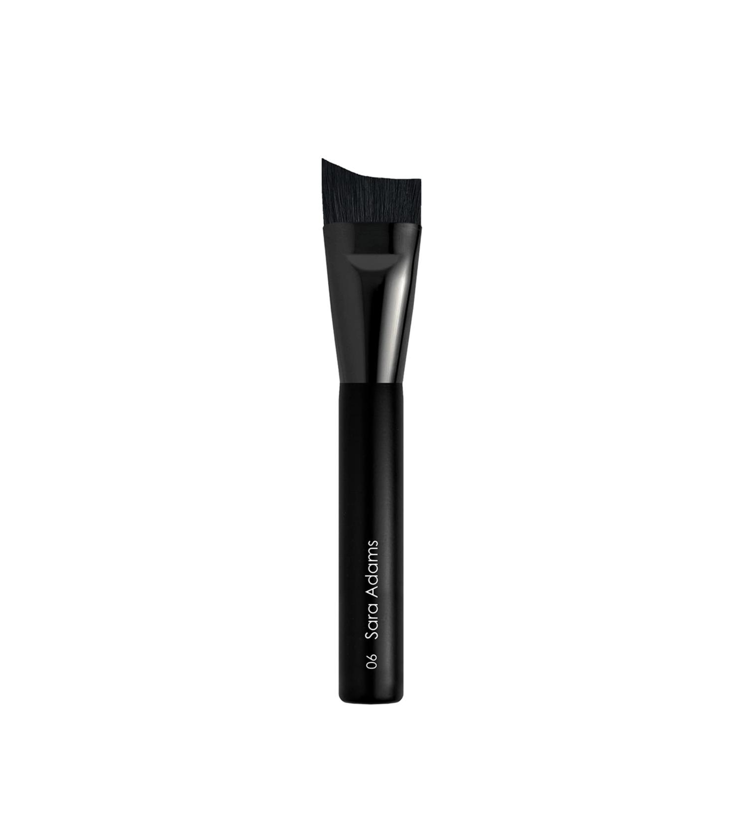 Buy Maxi Flat Contouring Angled Brush 06 - Best International Shipping Options Available - Buy Online on GoSupps.com