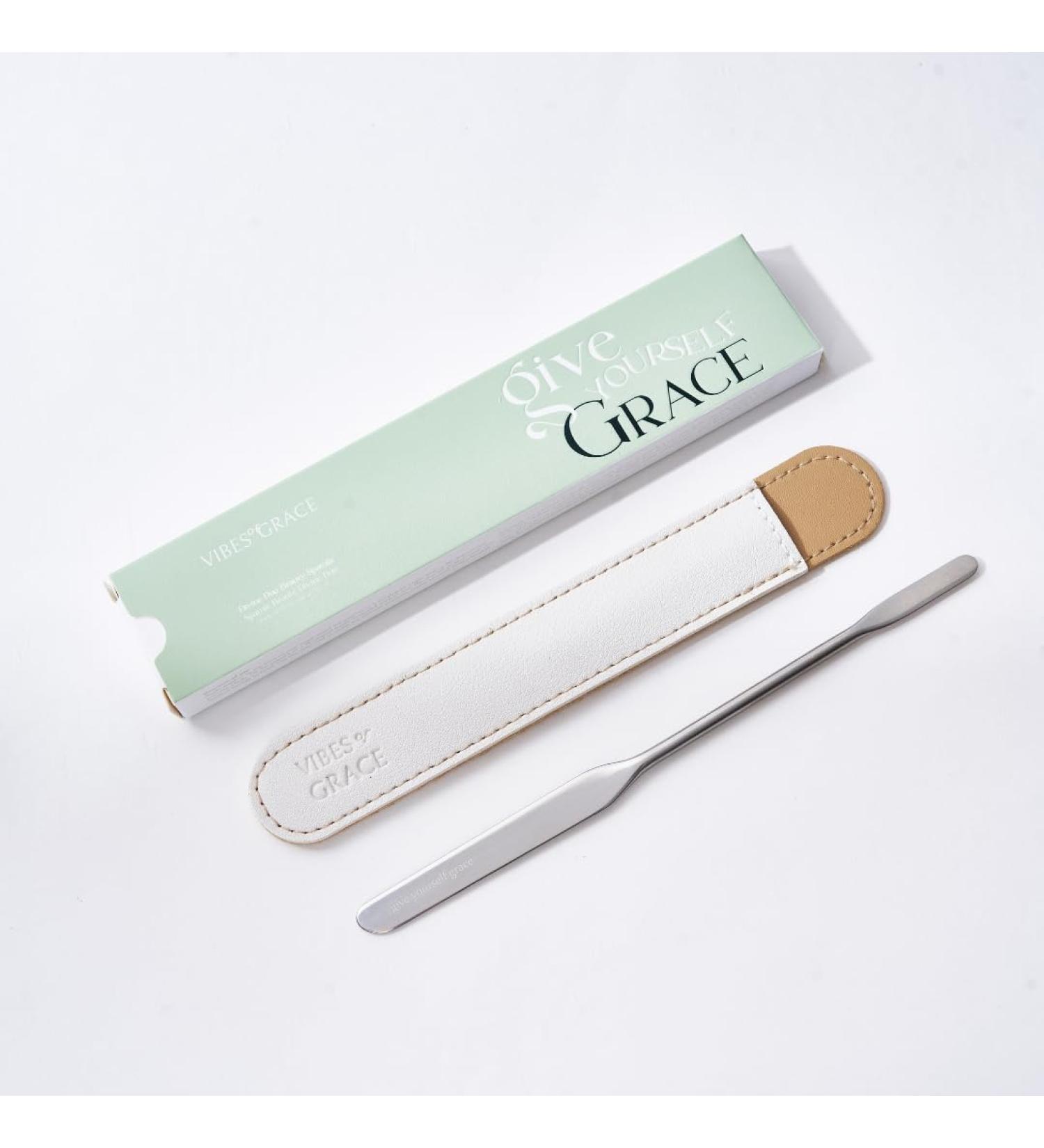Give Yourself Grace Divine Duo Beauty Spatula | K-Beauty Tool for Flawless Makeup | Stainless Steel | International Shipping - Buy Online on GoSupps.com