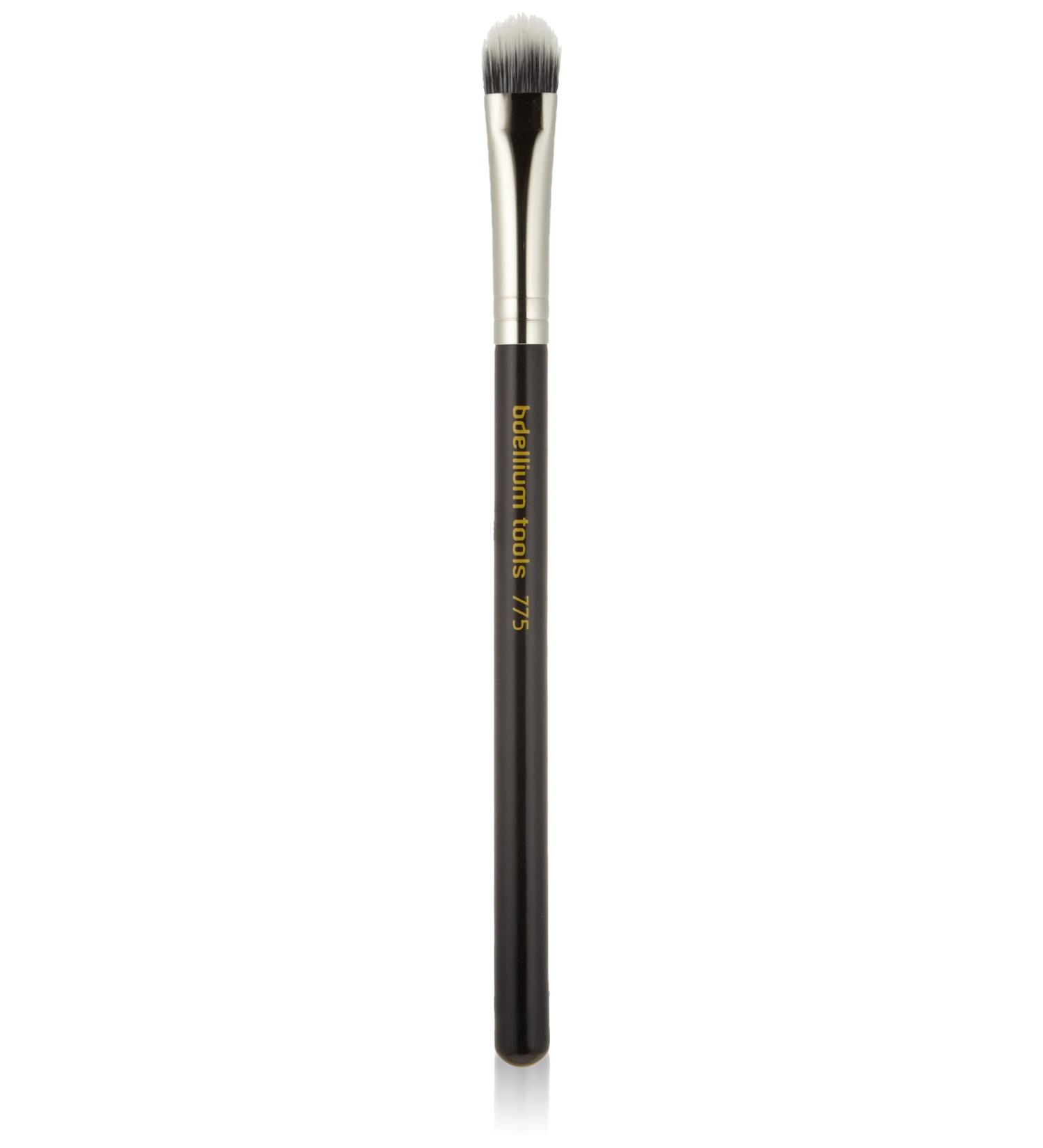 Bdellium Tools Professional Makeup Brush - Maestro Series 775 Duet Fiber Shader - With Soft Synthetic Fibers For Shading Eyeshadow (Black 1pc)