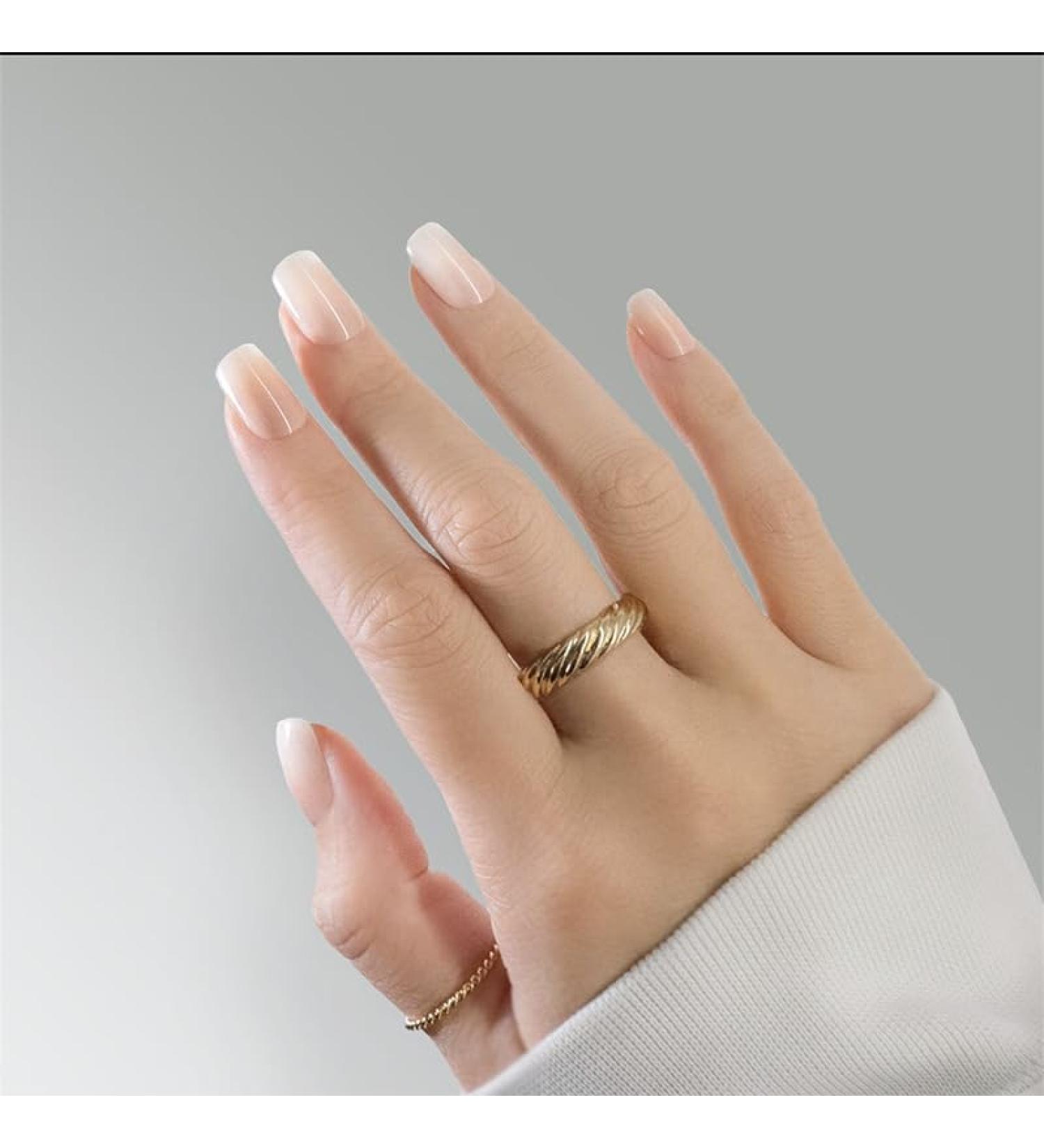 24Pcs/Set Press On Nails Square Head Gradient Minimalist False Nails Acrylic Fake Nails Full Cover Nails Tips Artificial Finger Manicure Press on nails for Women and Girls - Buy Online on GoSupps.com