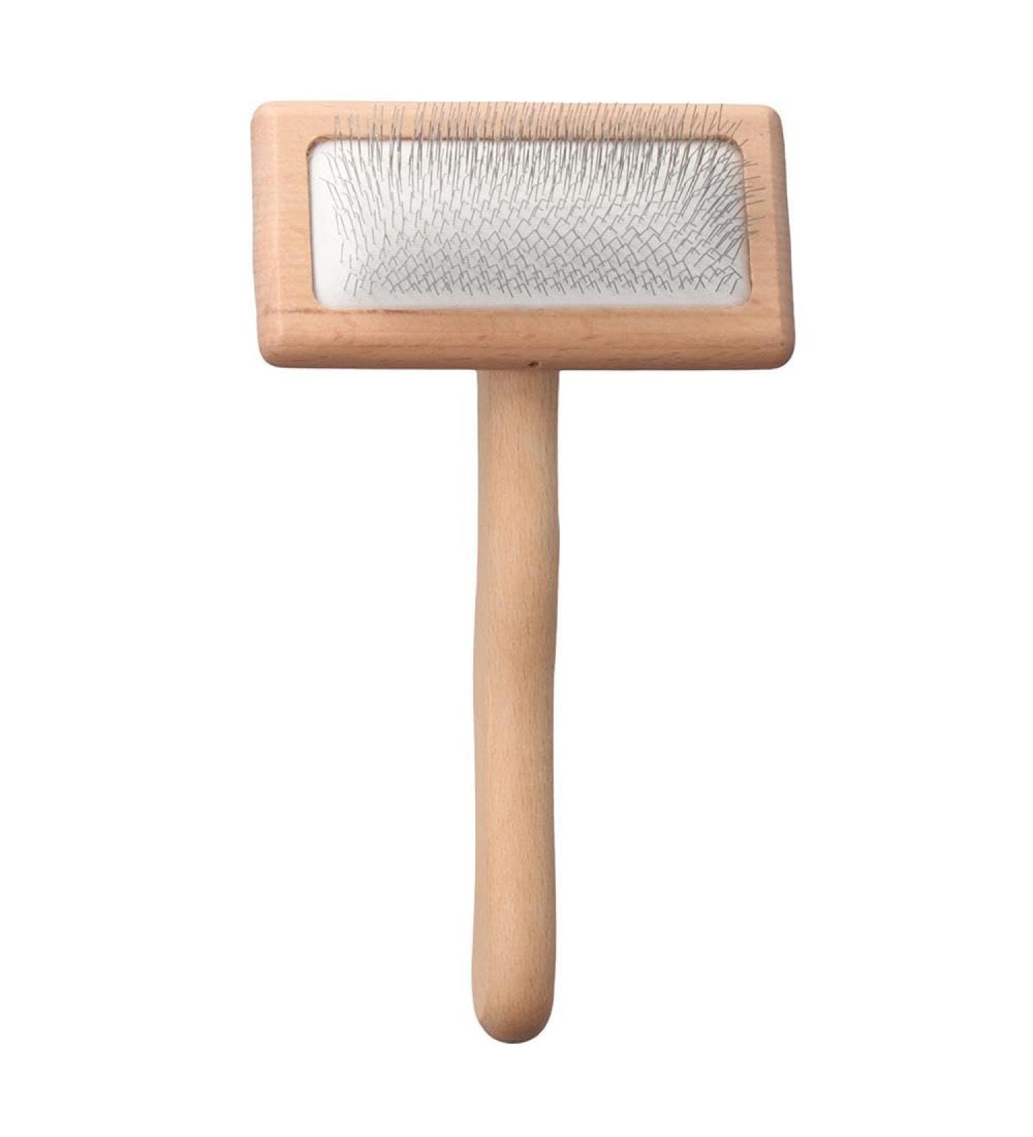 Floating Hair Comb for Pets & Fabrics | Effortlessly Remove Hair from Blankets Clothing & More - Shop Now Internationally - Buy Online on GoSupps.com