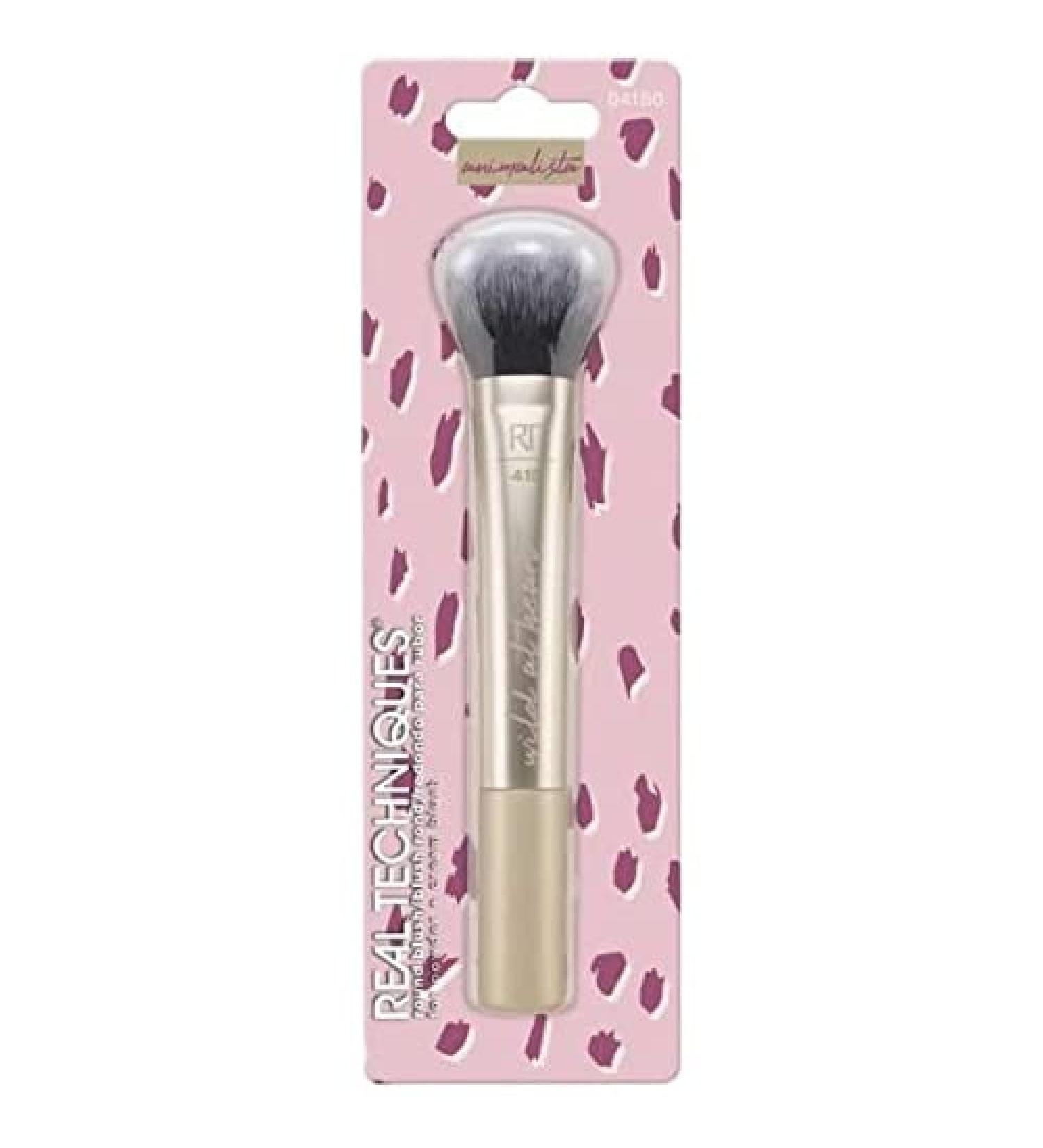 Animalistic Collection: Round Blush Brush for Rouge Real Techniques