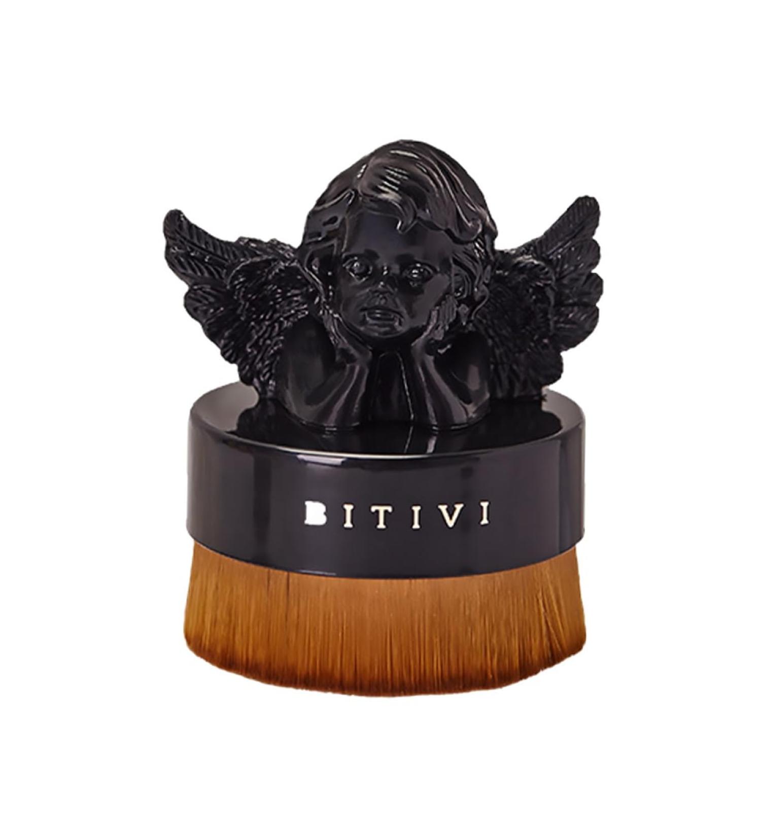 Buy Balacoo Mini Foundation Brush - Portable Powder Brush with Artificial Fiber for Flawless Makeup | International Shipping Available - Buy Online on GoSupps.com