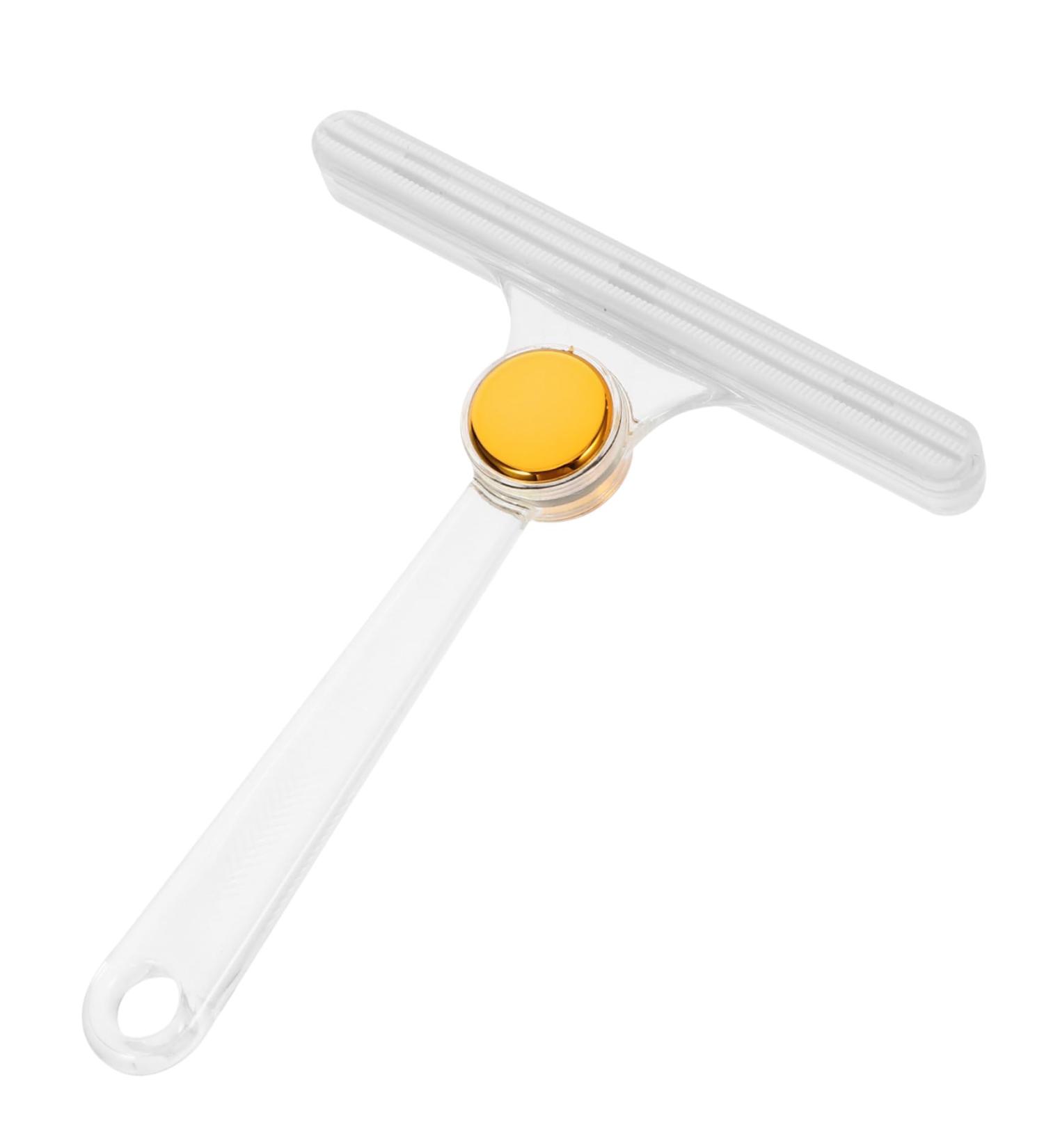 Buy Scraper Lint Remover Tool - Effective Sweater Fuzz Shaving & Pet Hair Remover | International Shipping Available - Buy Online on GoSupps.com