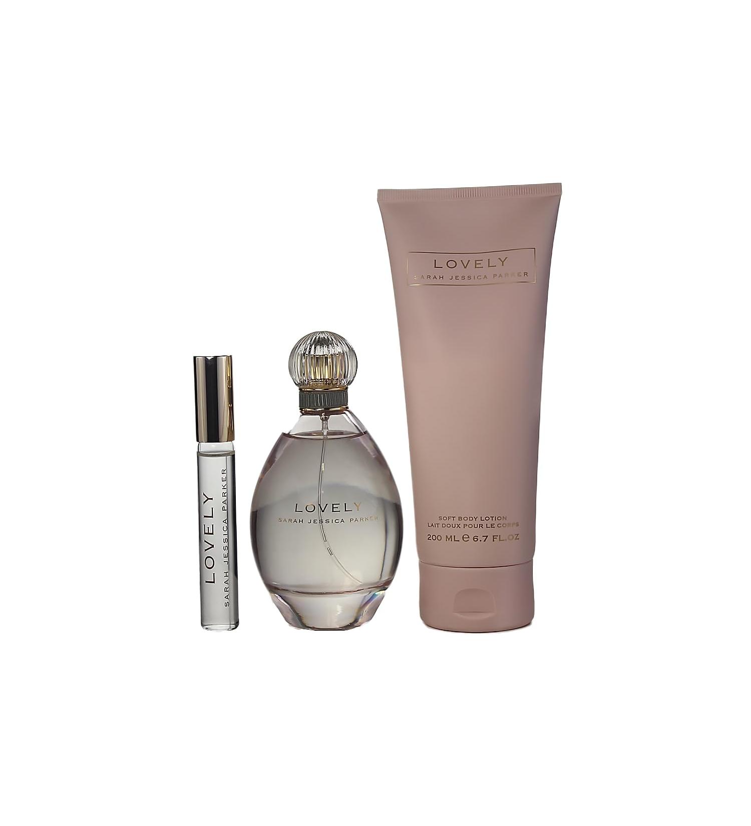 Sarah Jessica Parker Lovely 3 Pc. Gift Set (EDP Spray 3.4 Oz + Rollerball 0.34 oz + B/L 6.7 Oz + Eau De Parfum) for Women (I0019234)