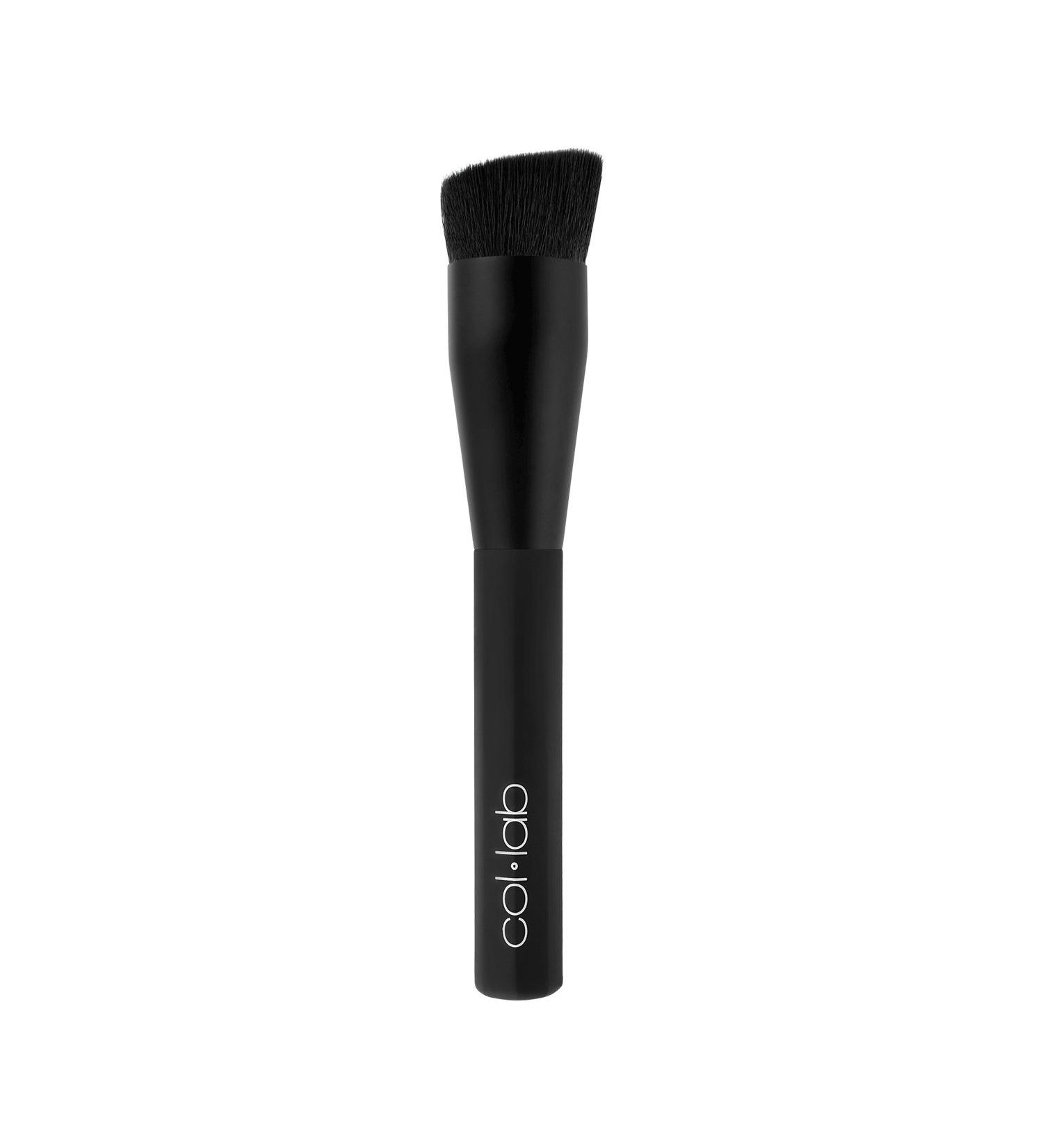 Premium Angled Foundation Brush for Flawless Application | International Shipping Available - Buy Online on GoSupps.com