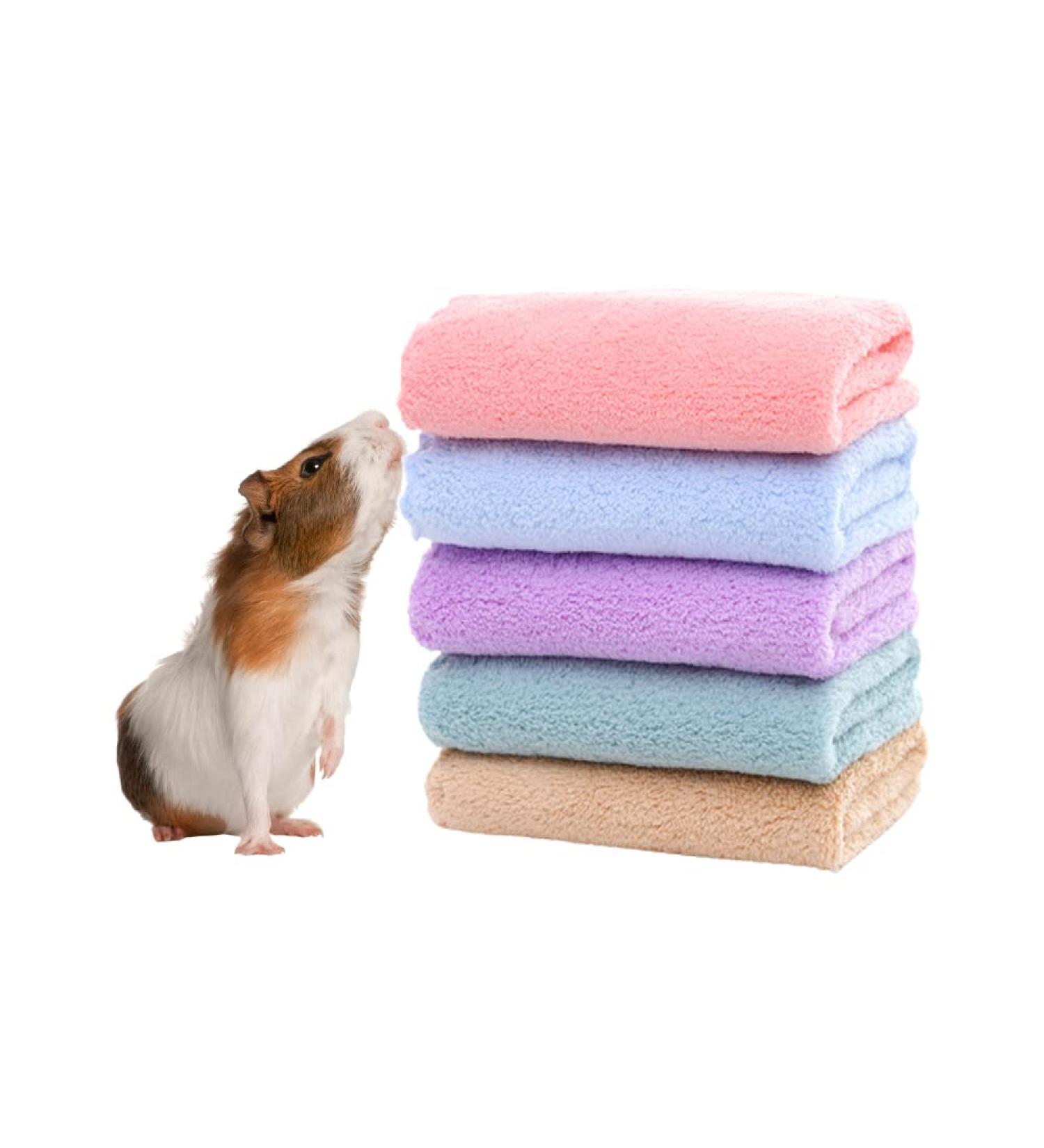 PODOO Guinea Pig Blankets - Soft Fleece Liners for Small Animals - 5pcs 11.8 x 11.8 - Buy Online on GoSupps.com
