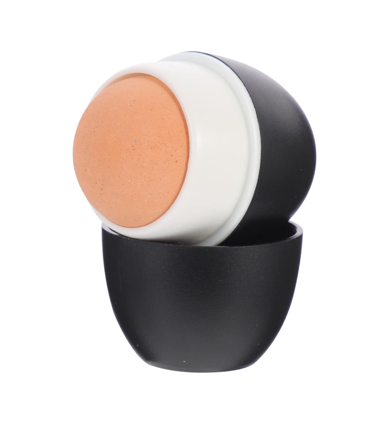 DOITOOL Volcanic Stone Oil-absorbing Ball Skin Care Tools Portable Face Roller Oil-absorbing Rolling Ball 5x3cm Black - Buy Online on GoSupps.com