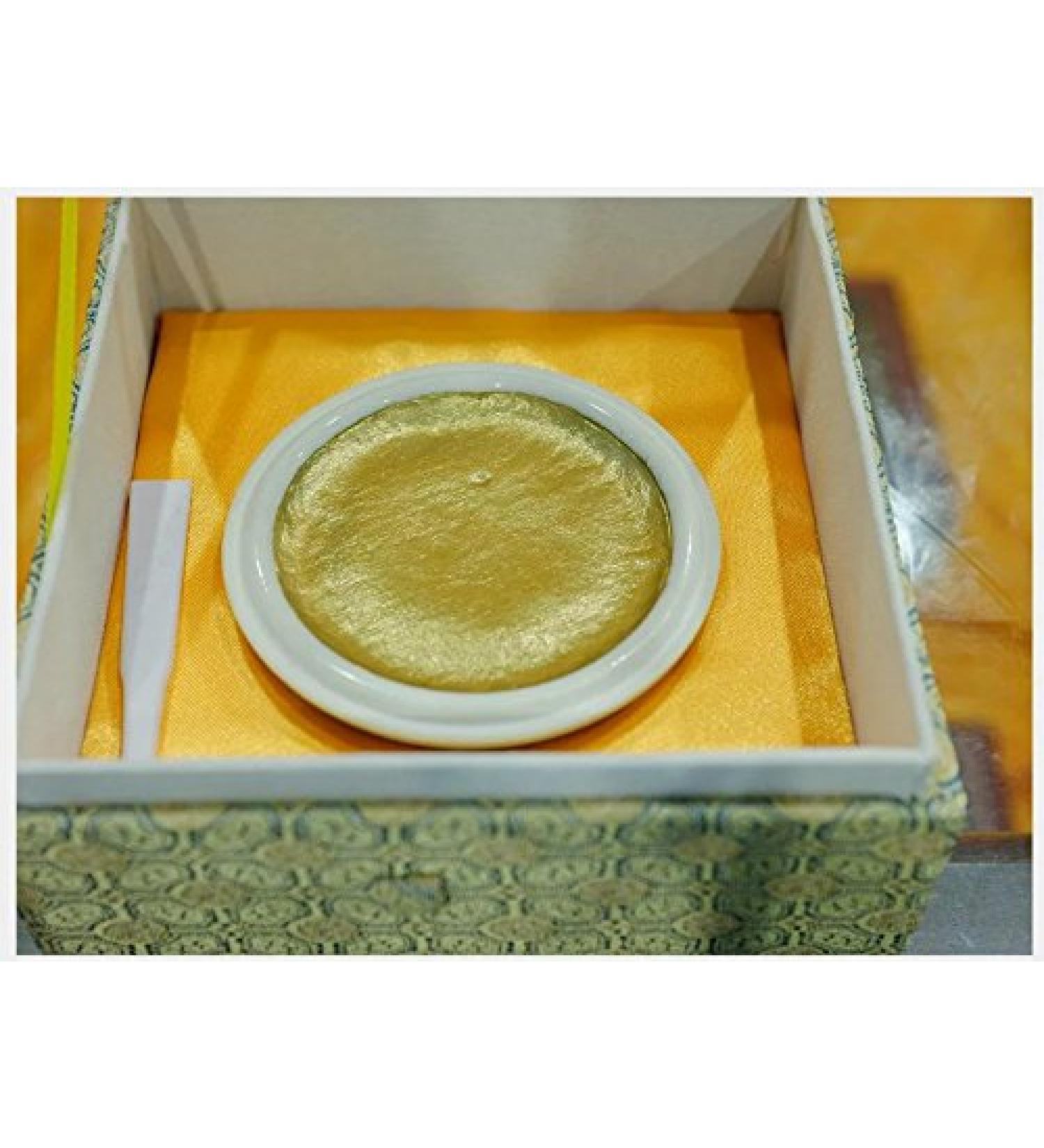 Babao Calligraphy Ink Paste 60g in Brocade Box - Traditional Chinese Yinni Ink Mud with Metallic Gold Finish - Buy Online on GoSupps.com