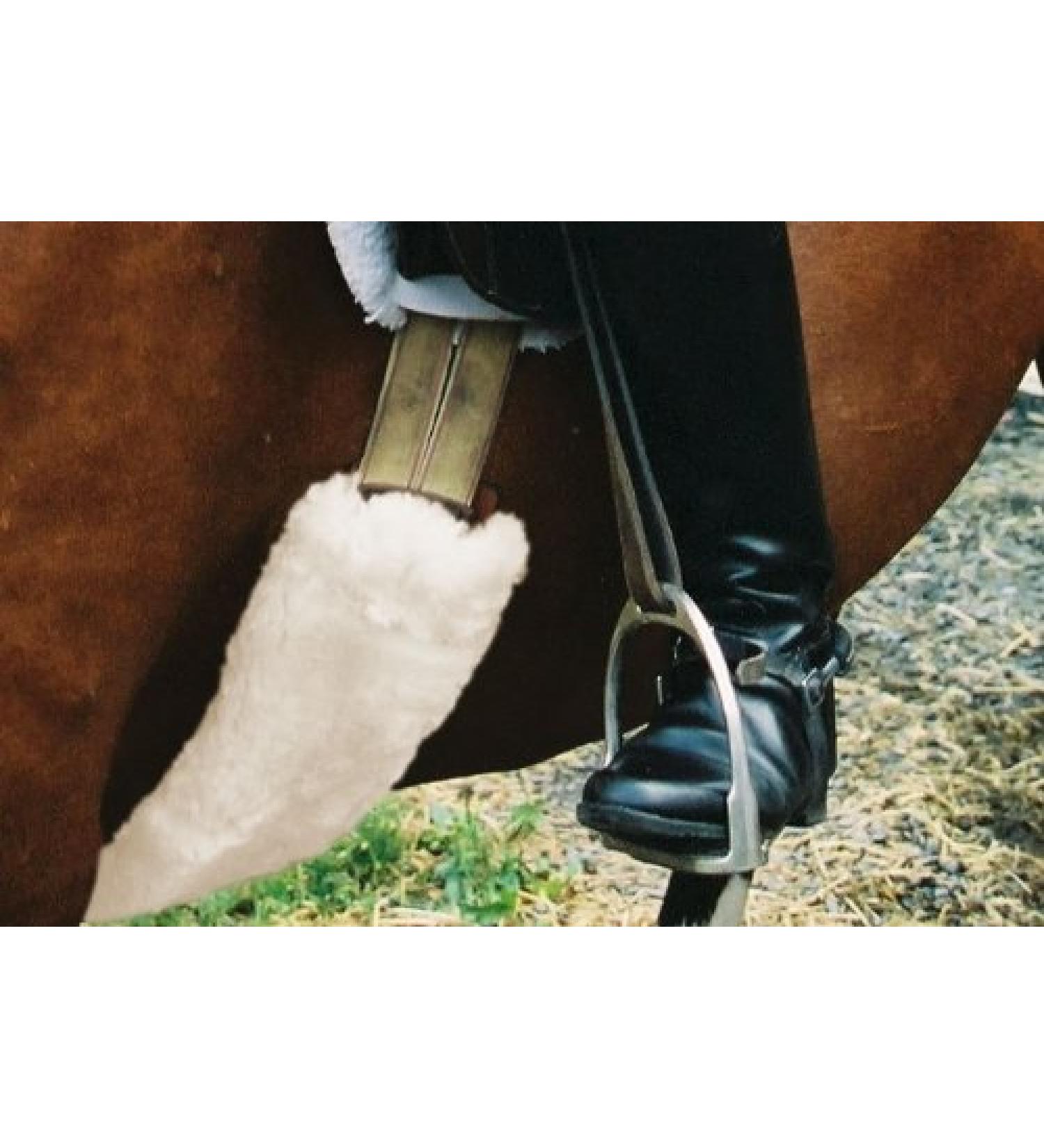 Engel Reitsport Lambskin Belly Girth Protector (Bagu) - 12 Colors 4 Sizes | Shop Internationally - Buy Online on GoSupps.com