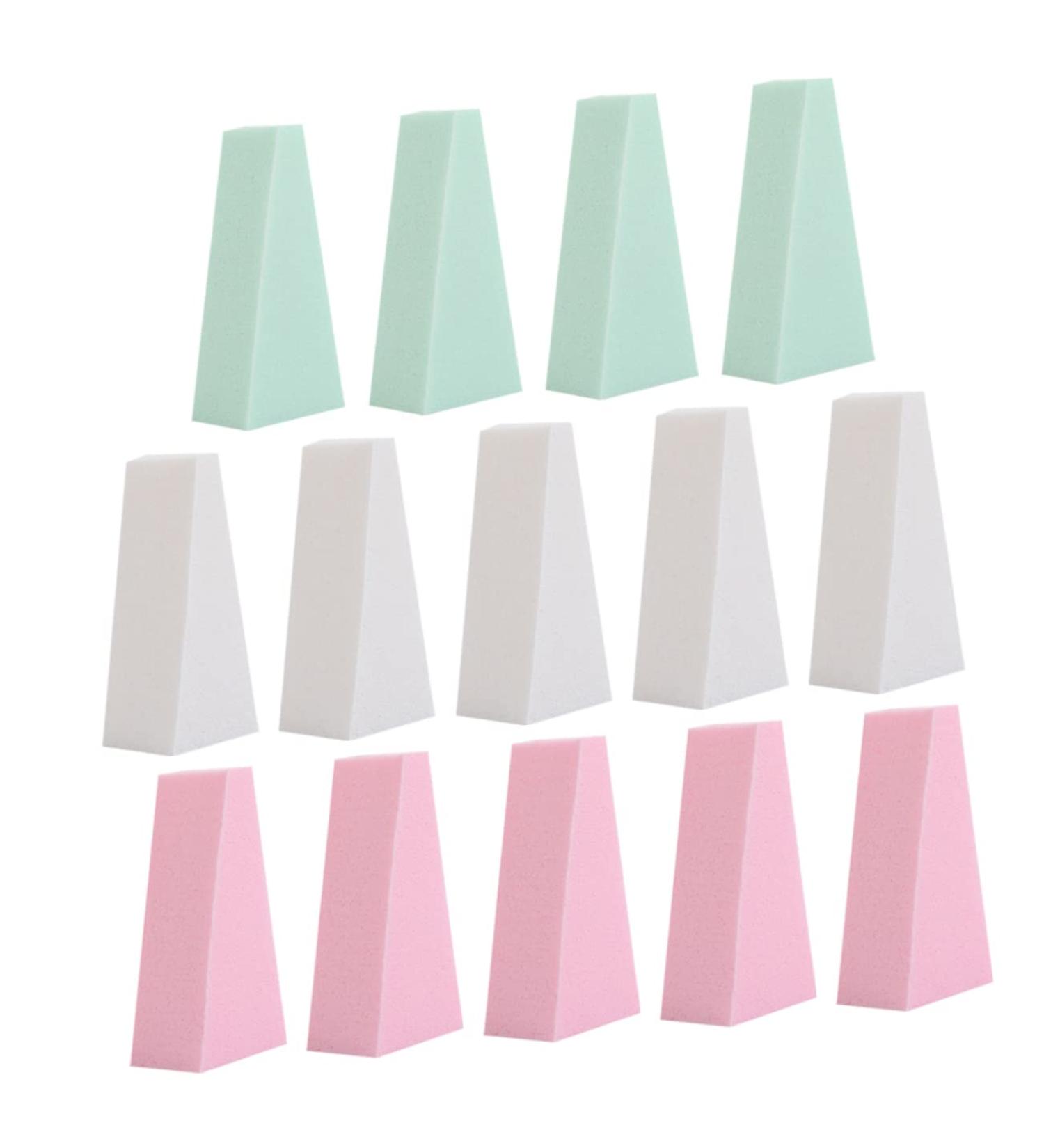 FRCOLOR 30pcs Triangle Makeup Puffs - Jaw Trainer Cosmetic Wedges for Flawless Application | Green Makeup Sponge Set - Buy Online on GoSupps.com