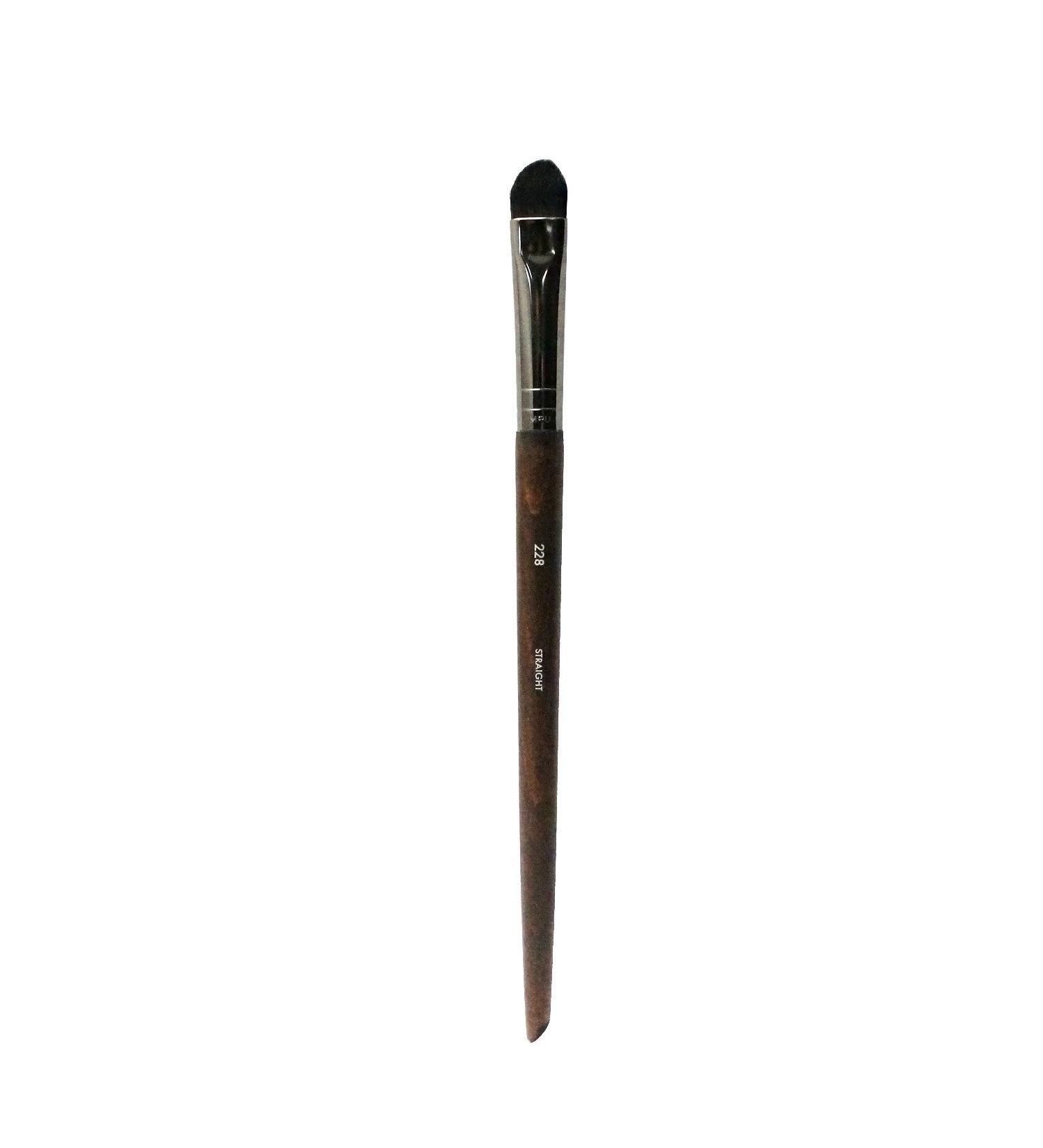 MAKE UP FOR EVER 228 Medium Shader Brush | Precision Makeup Applicator - Buy Online on GoSupps.com
