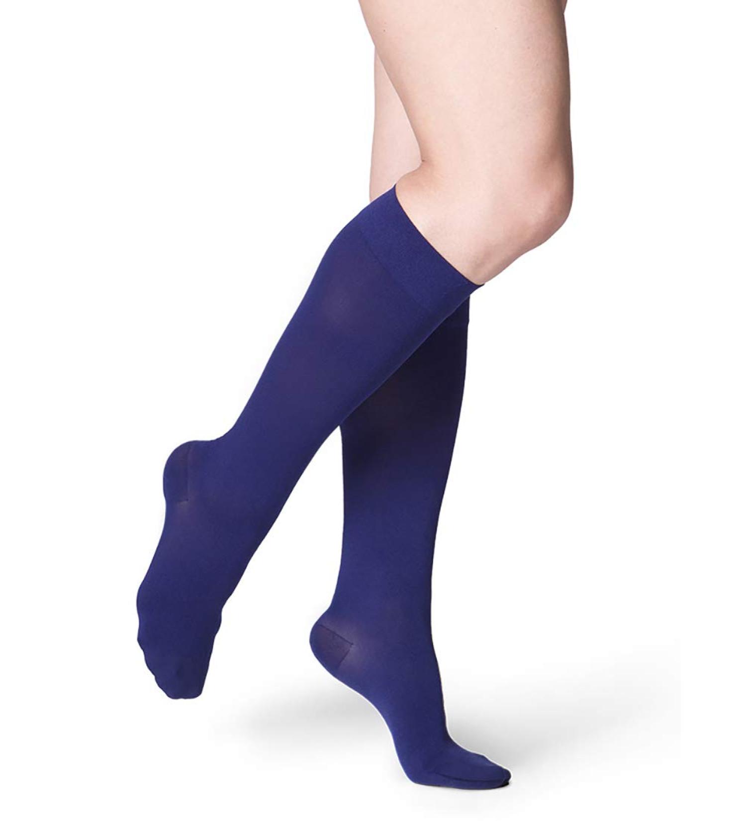 Buy SIGVARIS Women's Soft Opaque 840 Closed Toe Calf-High Socks 15-20mmHg | International Shipping Available - Buy Online on GoSupps.com