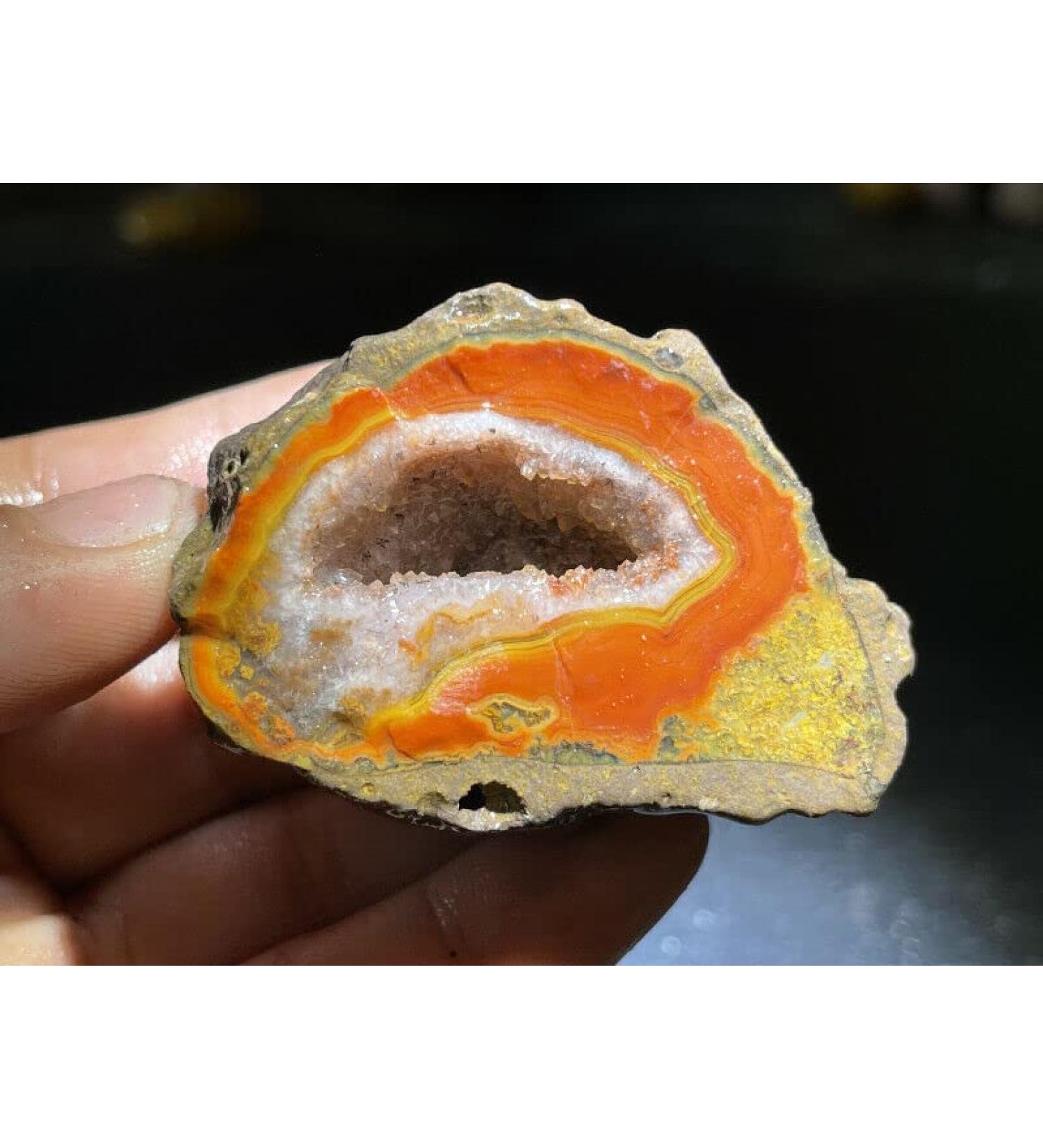 Natural Crystal Rough Red Battle Blood Agate Rough China Agate Crystal Achat Geode Specimen 89g RD22 - Buy Online on GoSupps.com