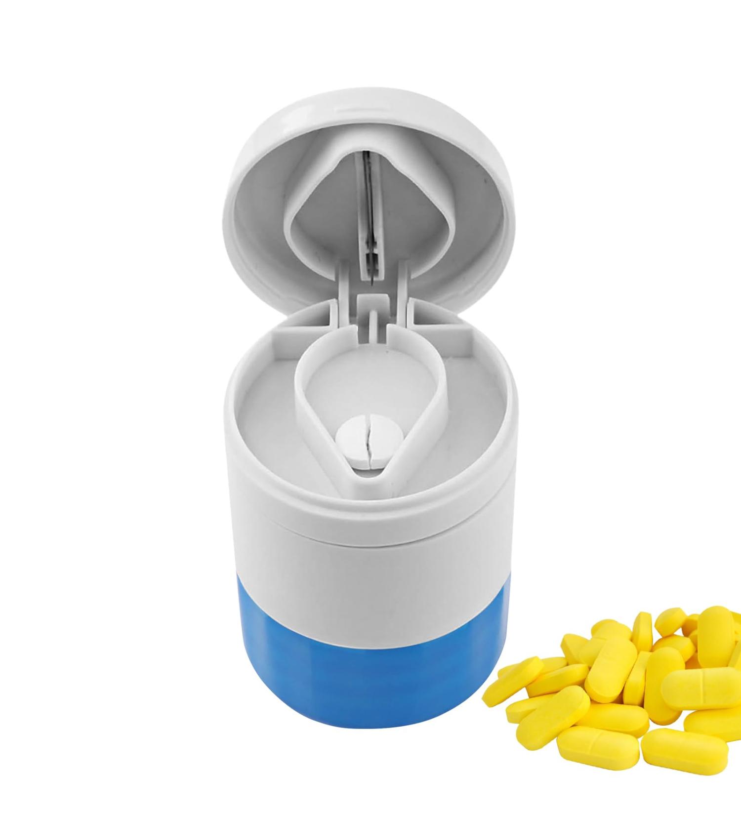 Coupe Comprim - 3 En 1 Pilulier Portable Broyeur Pulv risateur Et Coupe-pilule Pour Petites Pilules | Pilulier De Voyage Portable Avec Coupe-pilule | Multifonction Broyeur De Pilules Pour Vitamines Blue - Buy Online on GoSupps.com