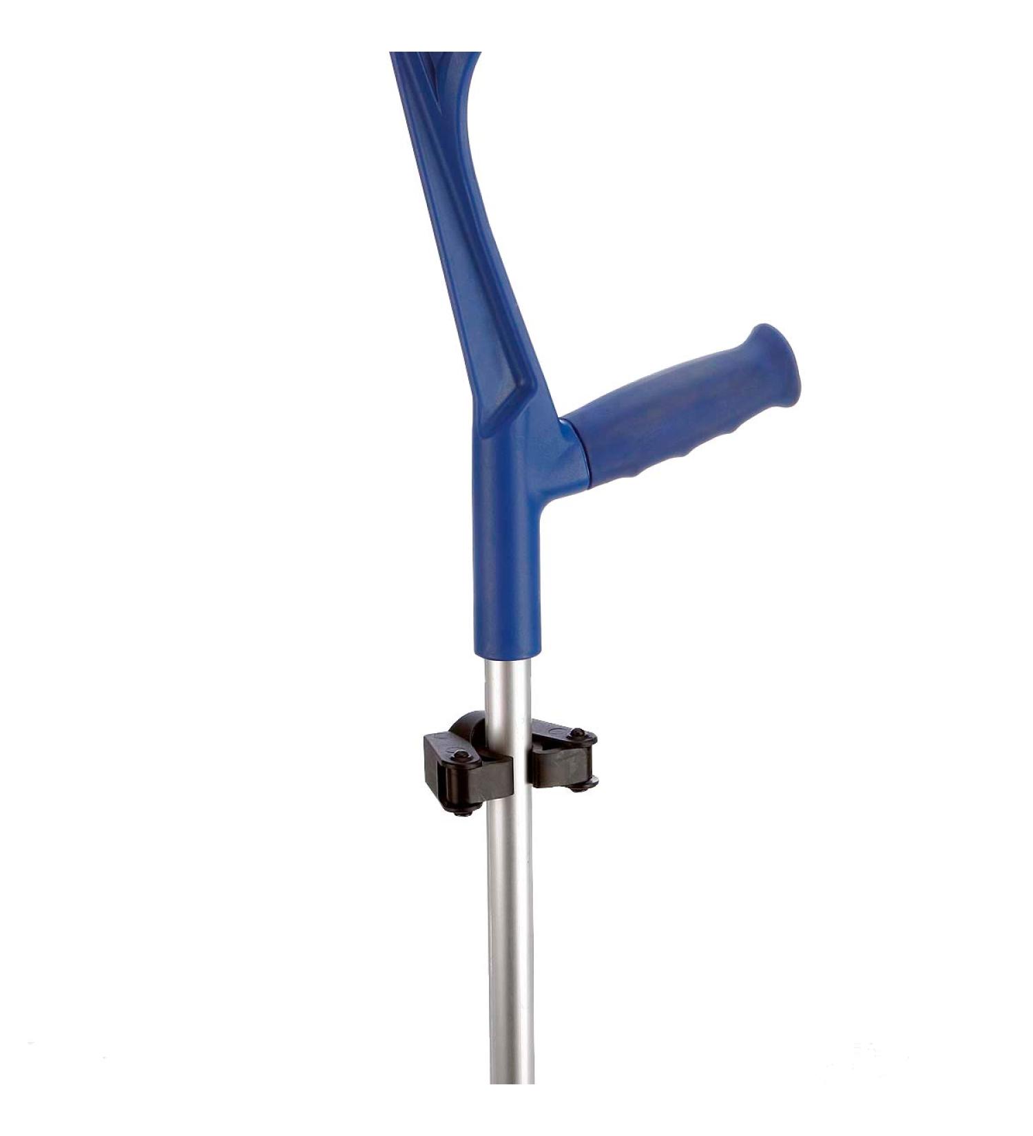 Eliga holder for walking aids