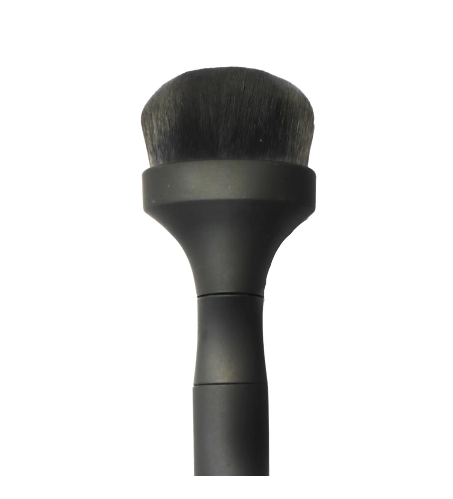 BRUSH - Flawless Primer + Foundation