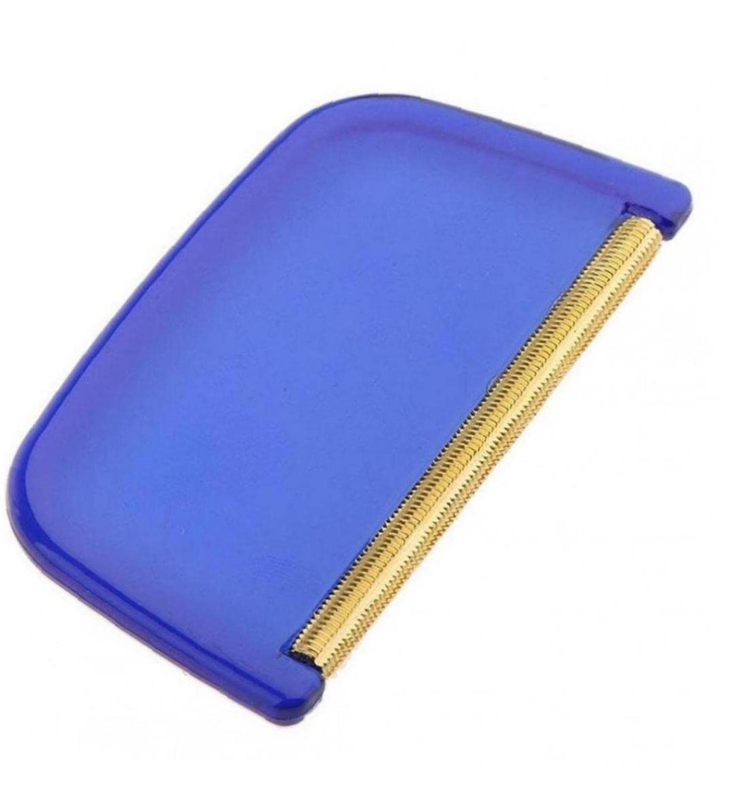 Shop the Best Sweater Comb & Lint Remover - Manual Clothes Brush for Cashmere & Wool | International Shipping Available - Buy Online on GoSupps.com