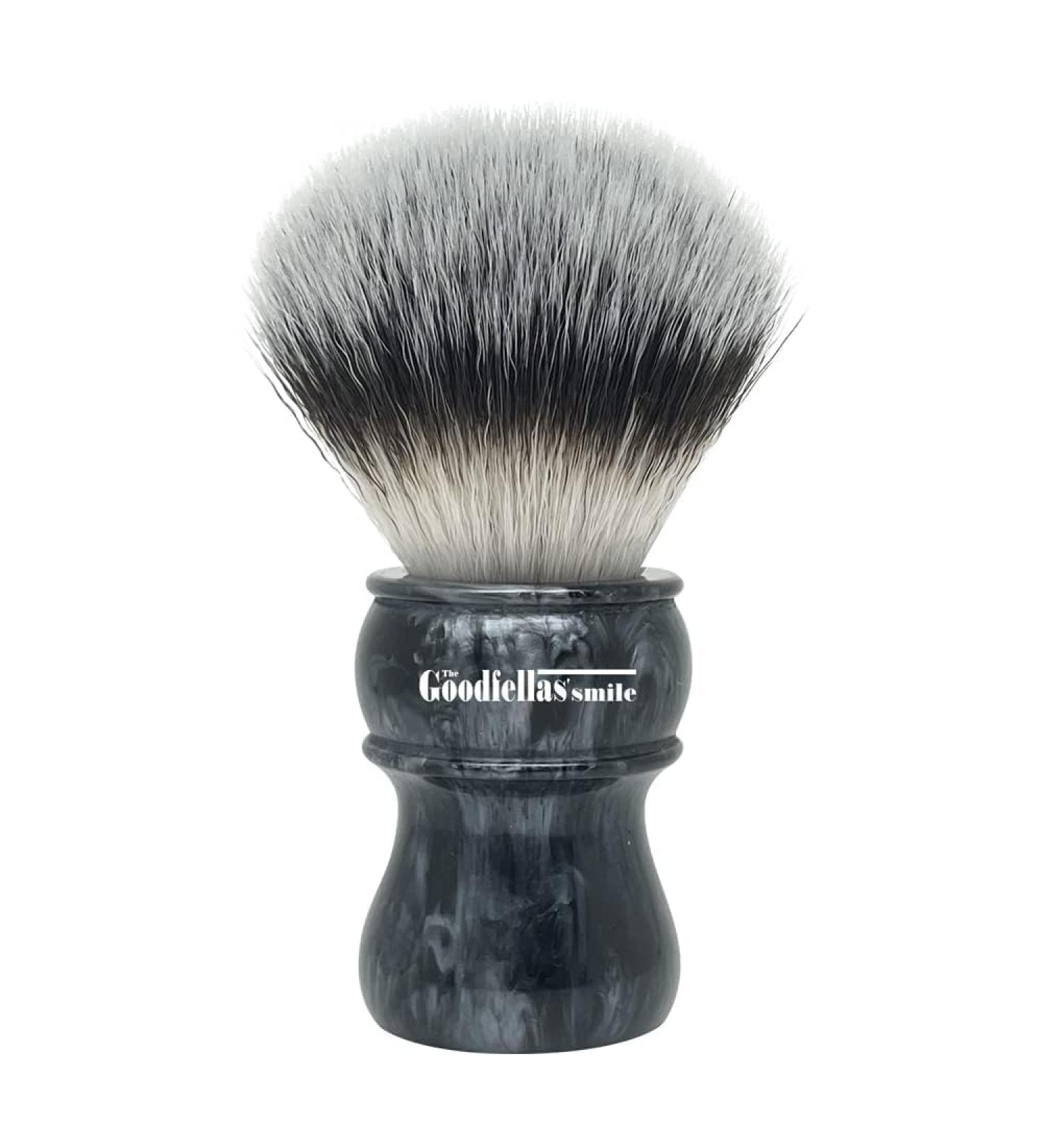The Goodfellas' smile synthetic beard brush The Deep
