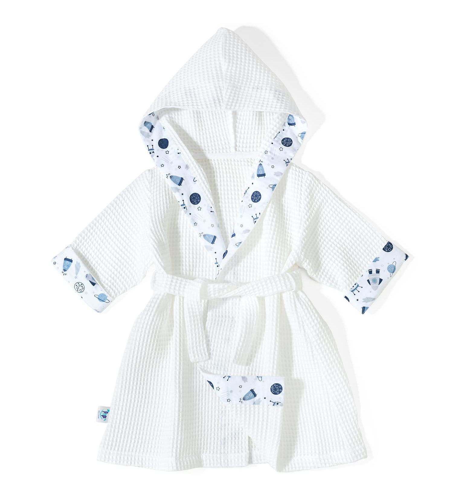 Buy Pepi Made in Poland Unisex Children s Bathrobe | 100% Cotton Hooded Baby Bathrobe | Magic Space Design - Size M - Buy Online on GoSupps.com