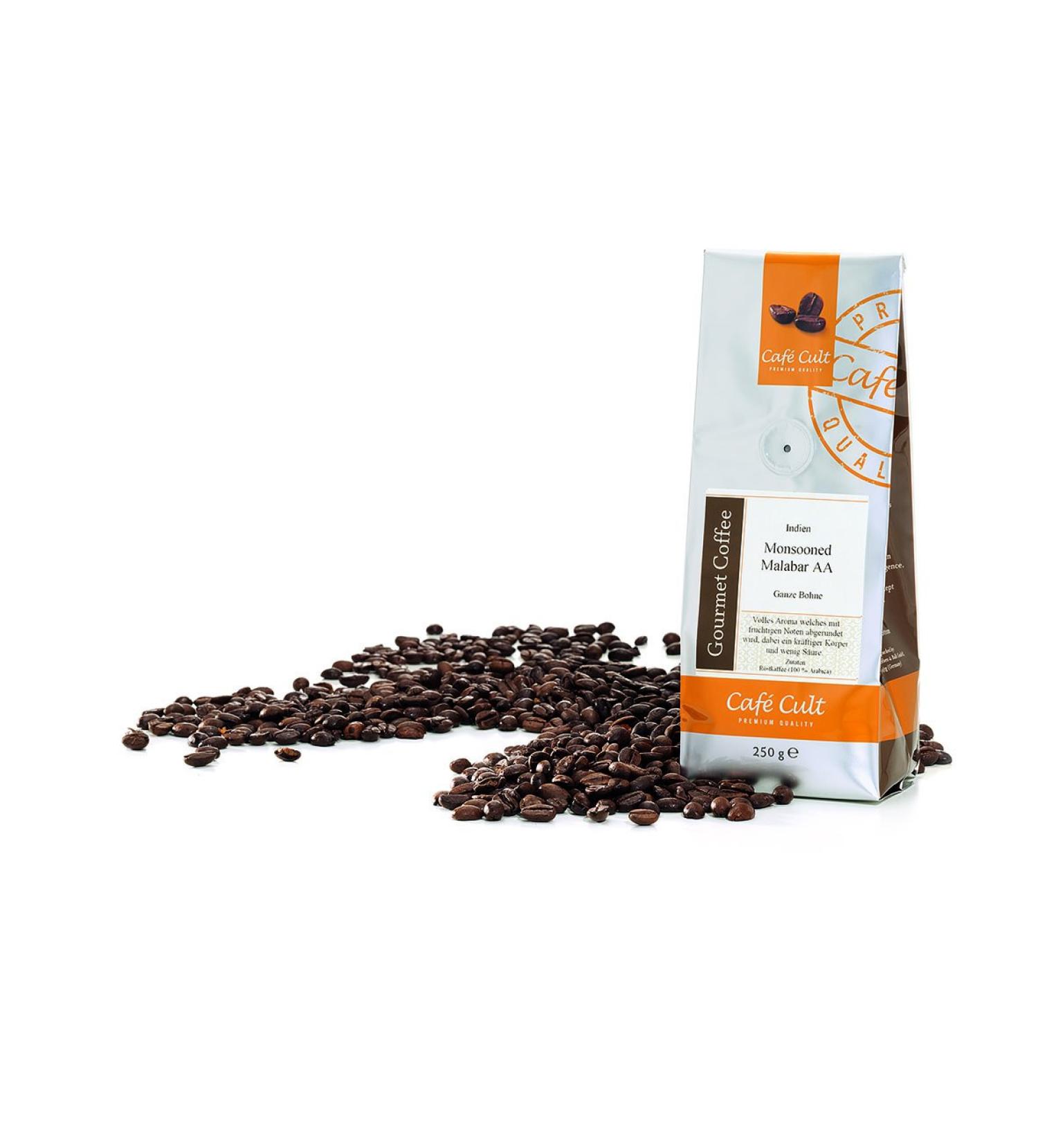 Dethlefsen Balk India Monsooned in 1 kg bag whole colour