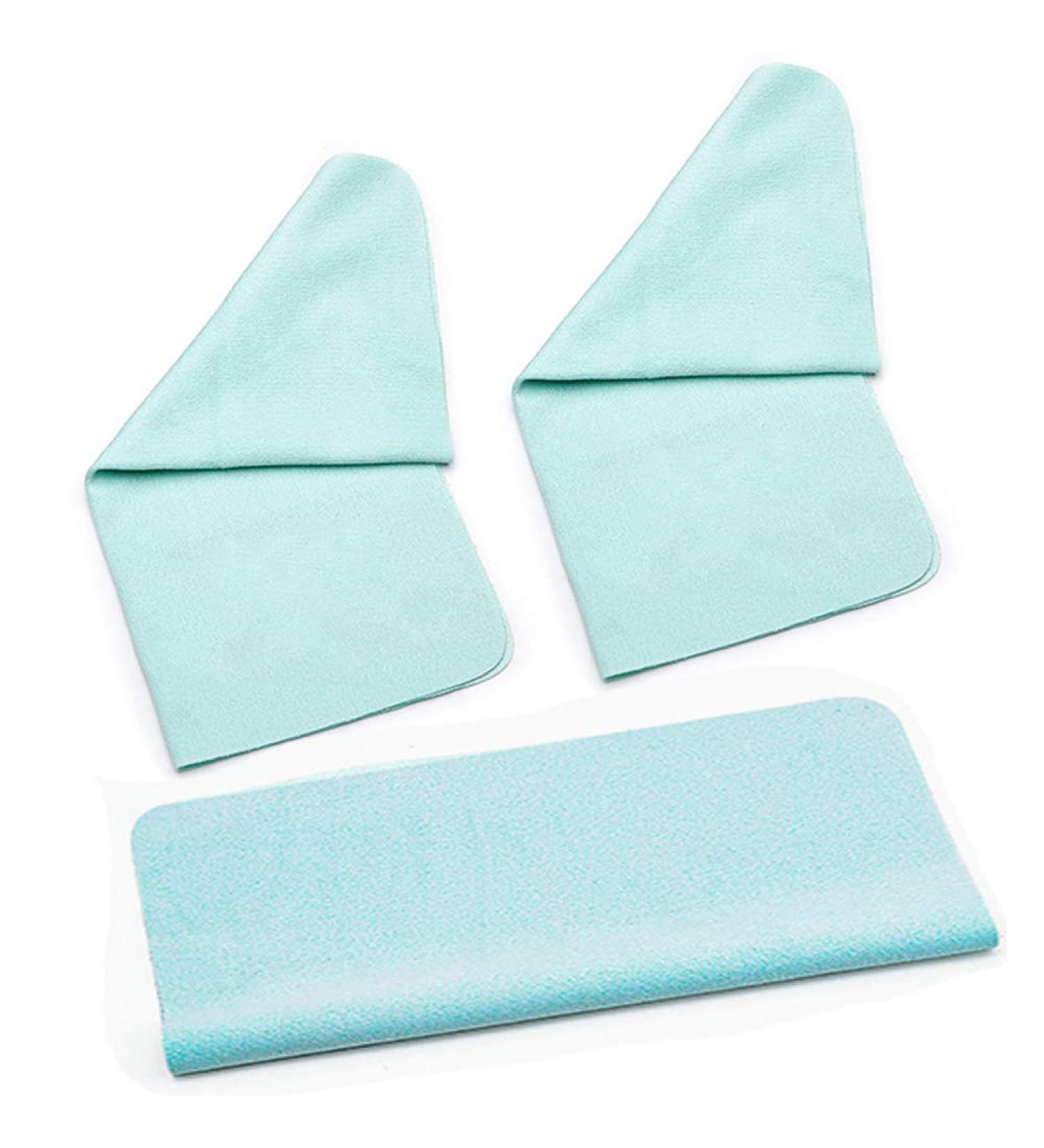 SAIGO Anti-Fog Cloth - Microfiber Wipes for Glasses Sunglasses Camera Lenses & More | Prevent Fogging 3 Count Pack - Buy Online on GoSupps.com