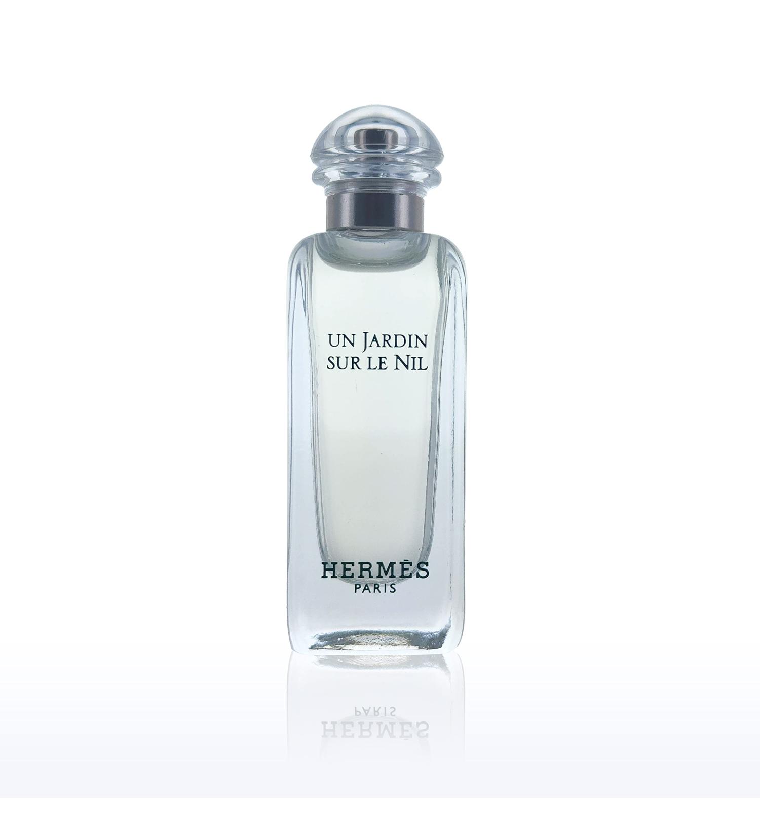 Hermes Un Jardin Sur Le Nil Eau De Toilette Splash Mini Spray for Women 7.5 Ml/0.25 Oz 0.25 Ounce (Pack of 1)