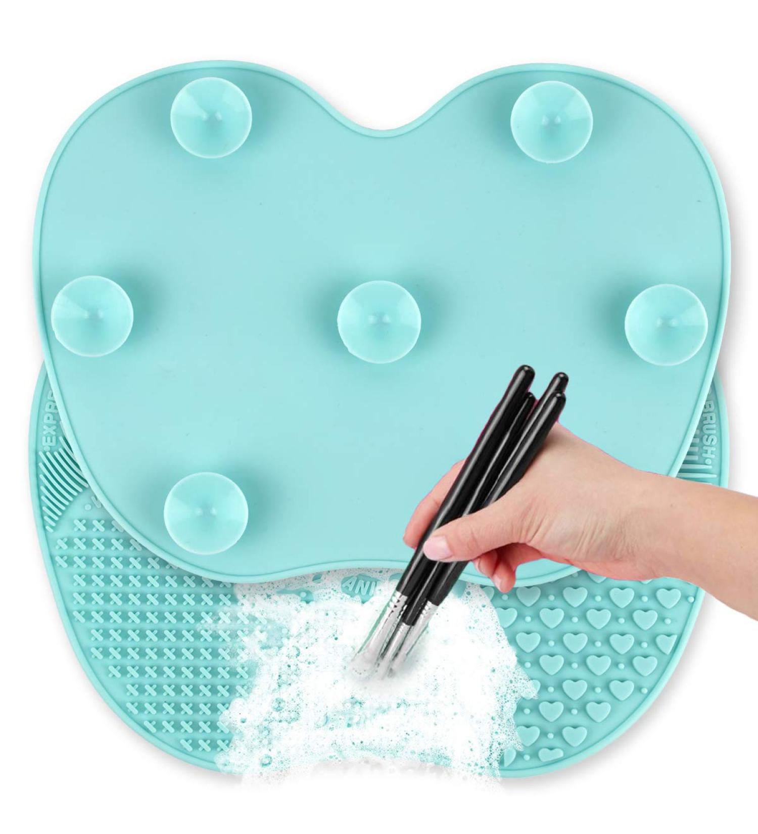 Ranphykx Silicon Makeup Brush Cleaning Mat Makeup Brush Cleaner Pad Cosmetic Brush Cleaning Mat Portable Washing Tool Scrubber with Suction Cup Green - Buy Online on GoSupps.com