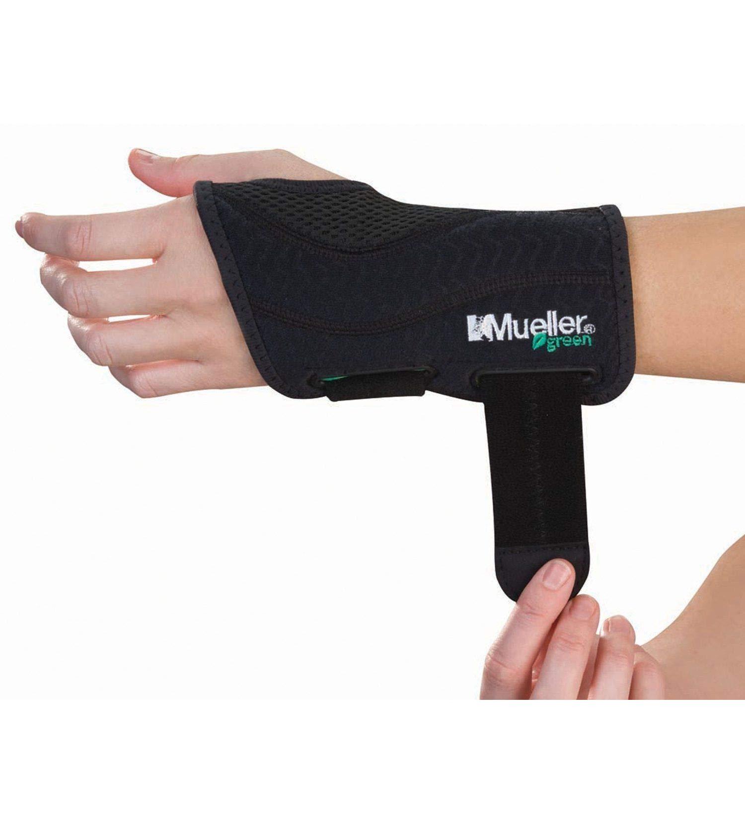 Mueller Wrist Brace with Splint