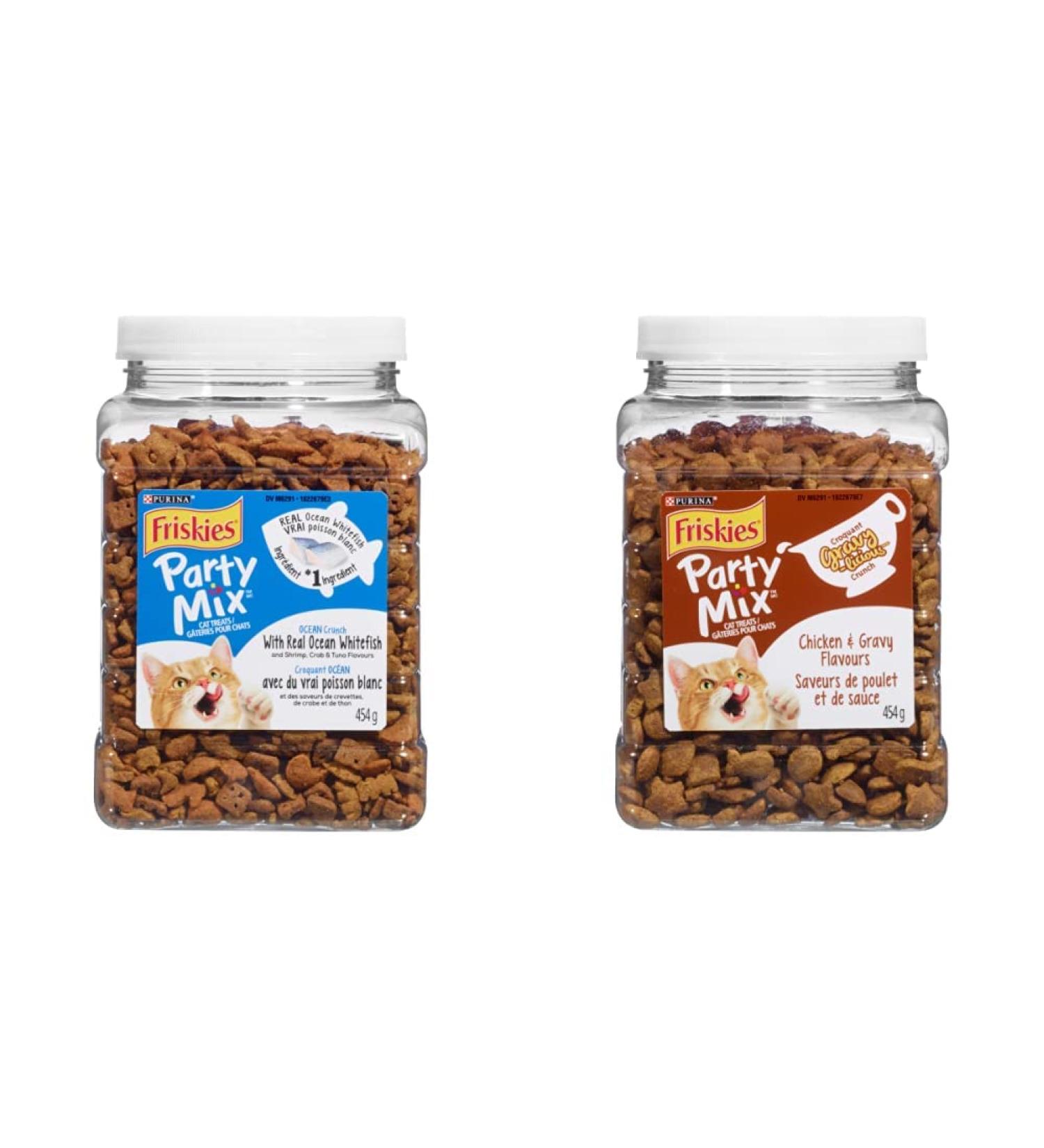 Friskies Party Mix Cat Treats - Ocean Crunch + Gravy-Licious Crunch (454 g each) Cat Treat + Cat Treats Gravy-Licious Crunch Ocean Crunch 454 g (Pack of 1) - Buy Online on GoSupps.com