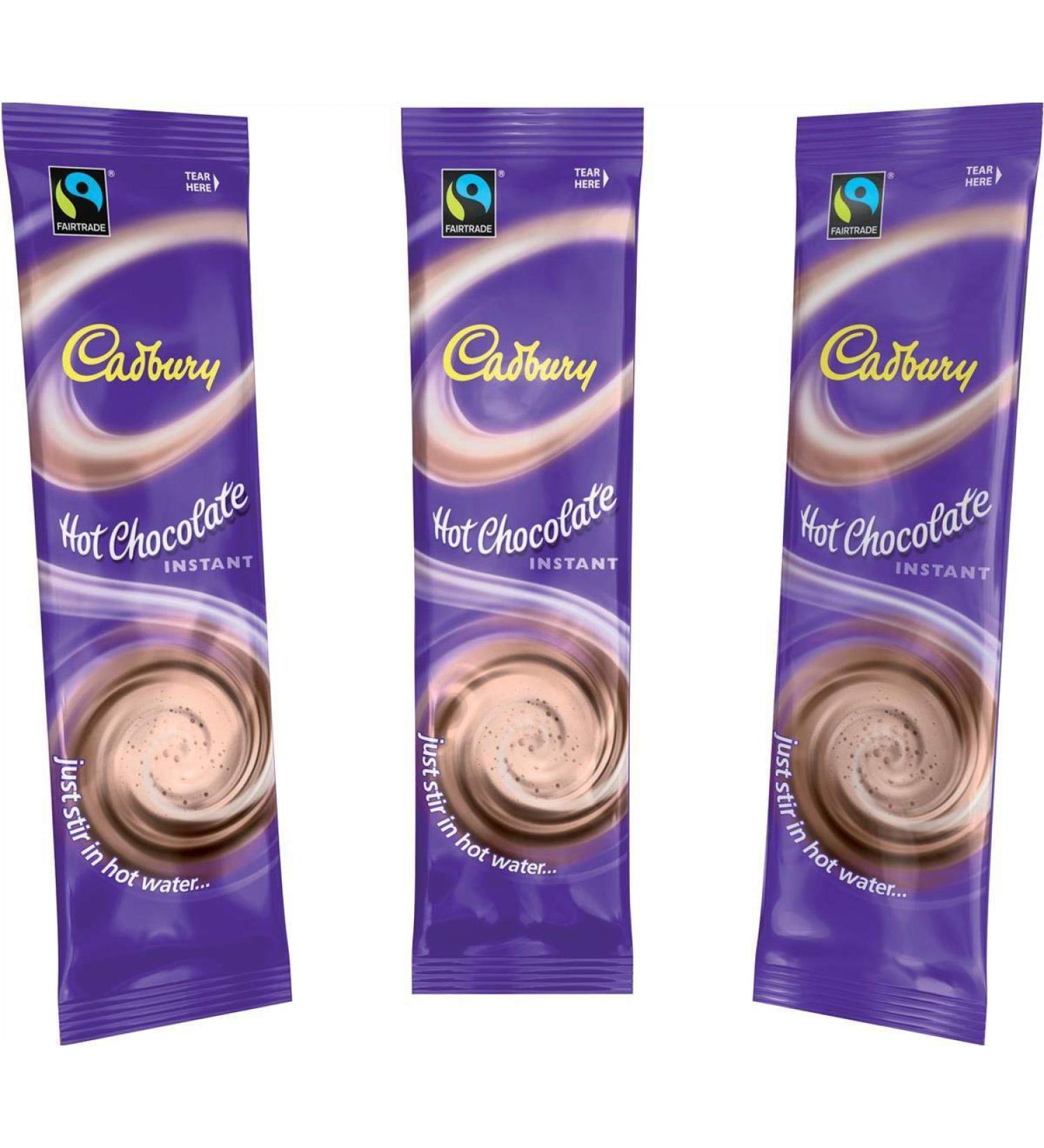 Cadbury Instant Hot Chocolate Fairtrade (28g) id al pour un usage domestique bureau travail cuisines partag es et tudiants pack de 50