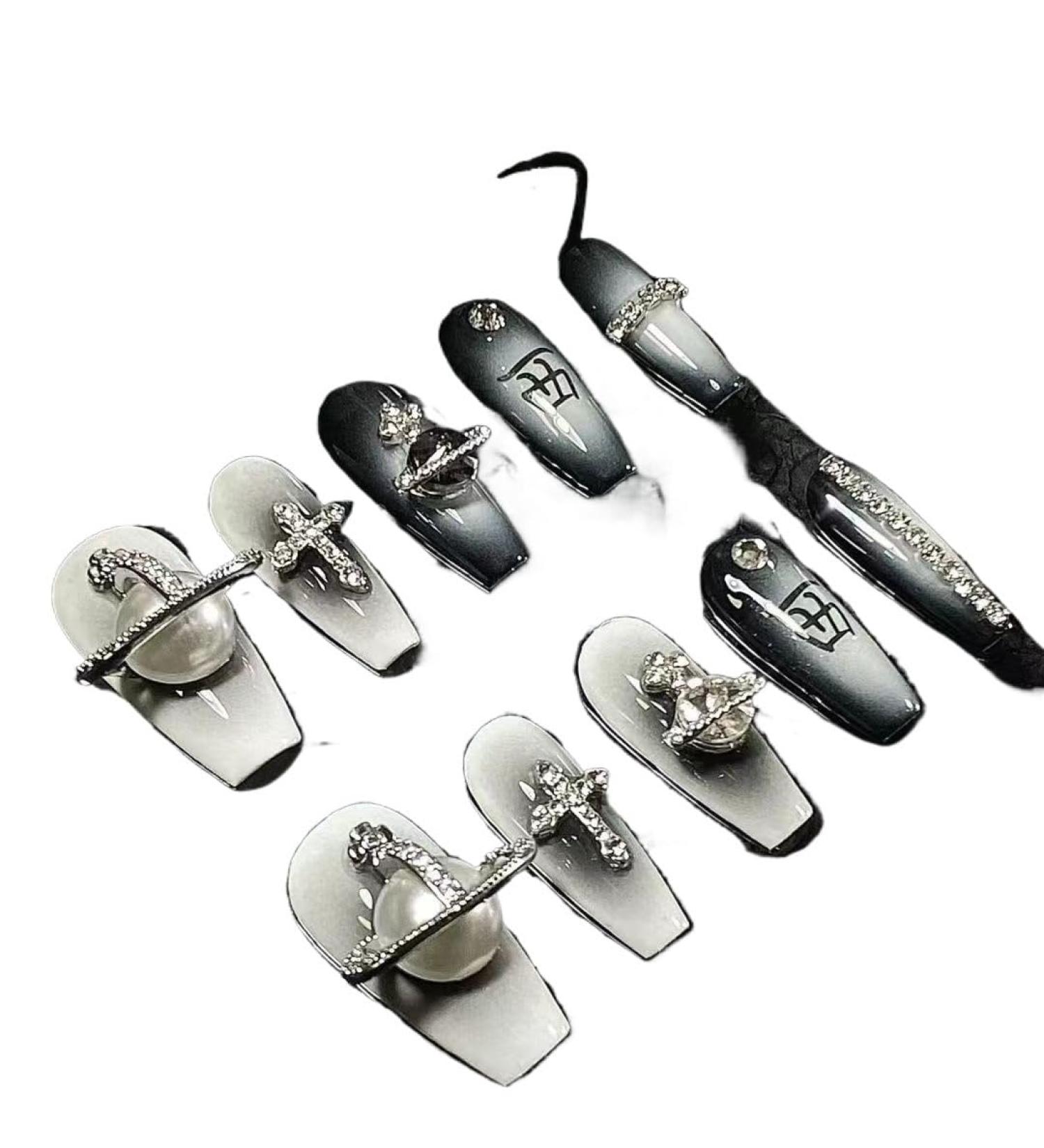 Temperament manicure pure hand-worn nail punk love explosions.(XS)