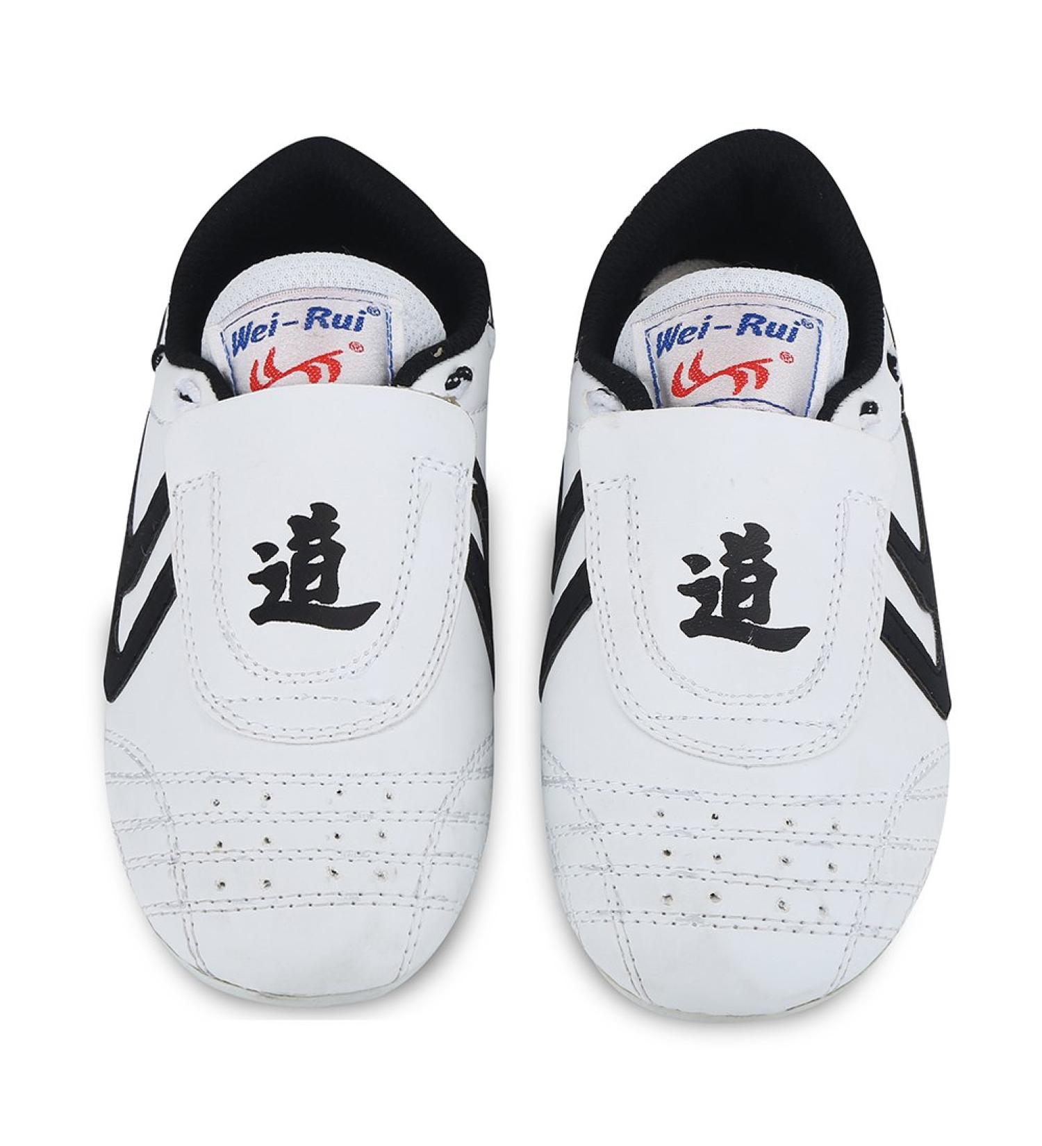 VGEBY Lightweight Taekwondo & Boxing Shoes for Kids & Teens - Size 28-31 (19.4cm) - Sport Kung fu & Taichi Shoes - Buy Online on GoSupps.com