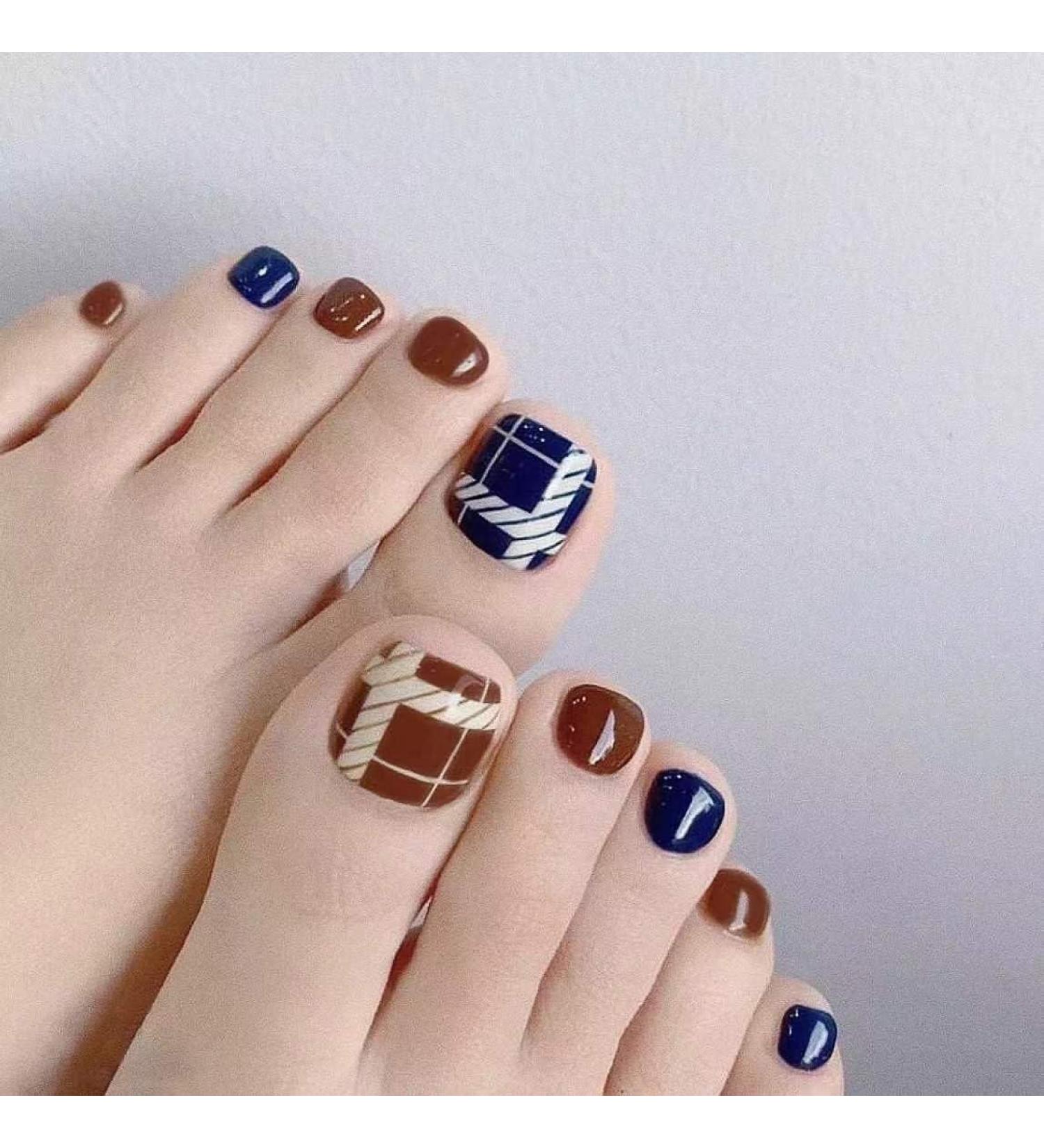 Decorative nail patch blue coffee checkered toenail wear and nail patch fake nails nail patch 24 toenail patches. - Buy Online on GoSupps.com