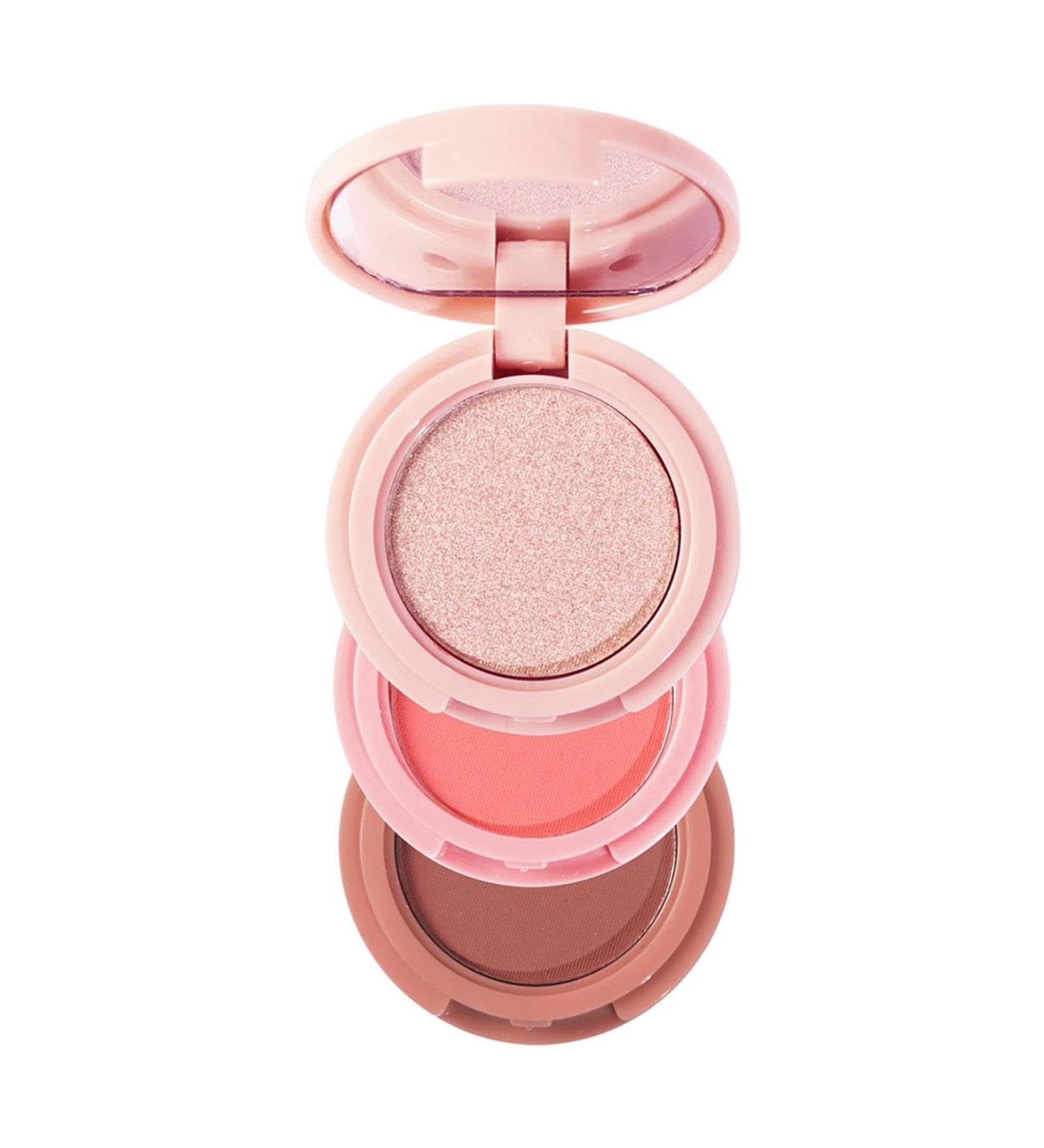 Highlighter Makeup Powder Palette | 3 in 1 Long Lasting Shimmer Eye Blush - Shimmer Contouring Sweatproof Long Lasting Shiny Look for Women Chaies - Buy Online on GoSupps.com