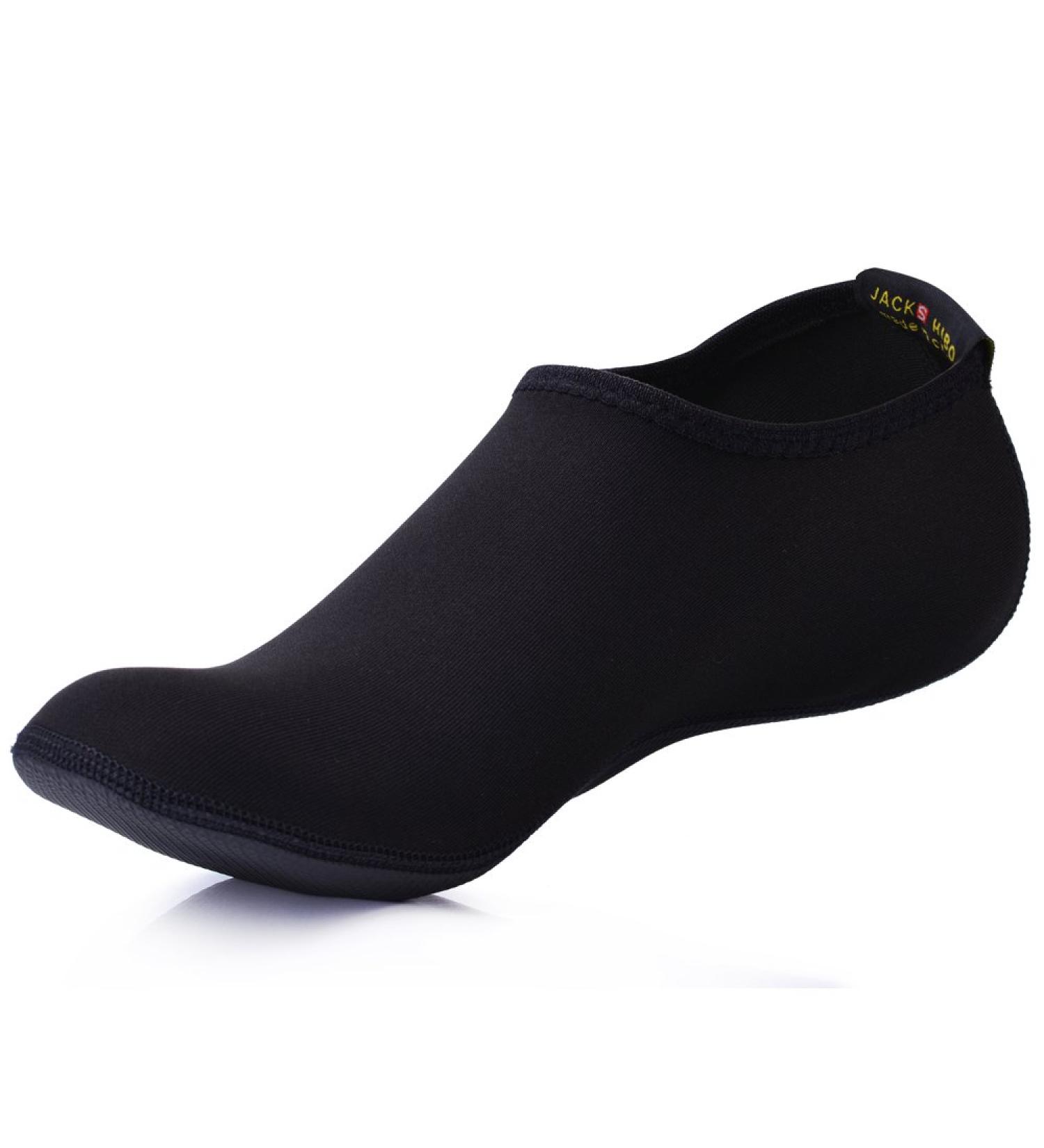 Jackshibo Swimming Shoes for Men & Women - Barefoot Water Shoes Beach & Surf Aquasiums - Size 39/40 EU - Black - Buy Online on GoSupps.com