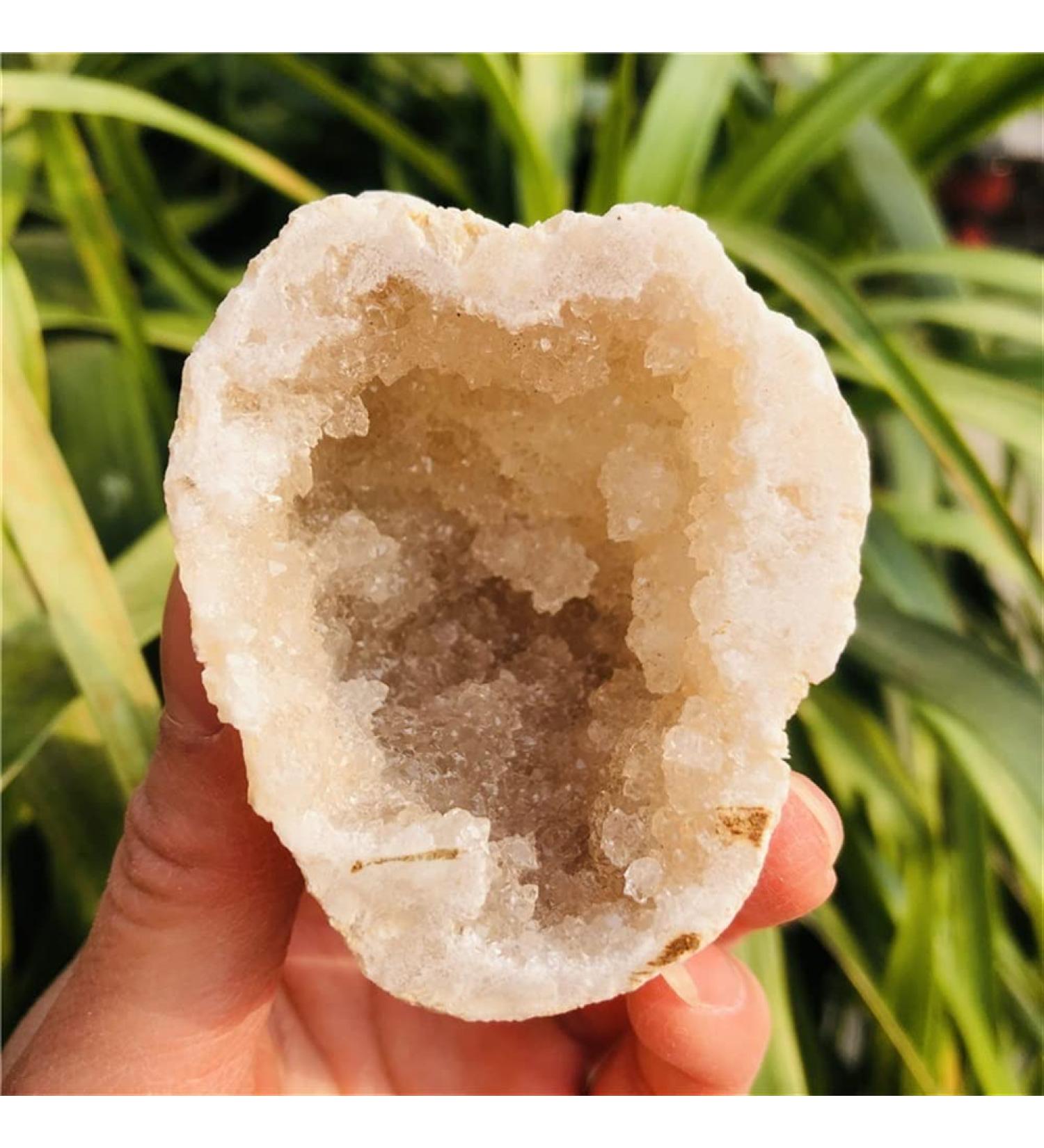 Natural Agate Geode Raw Gemstone Crystal Hole Specimen ContainsReiki Clean Crystal Clusters Beautiful Stones NaturalReiki Decoration (Color : 4-5cm Size : 2pc) 2pc 4-5cm - Buy Online on GoSupps.com