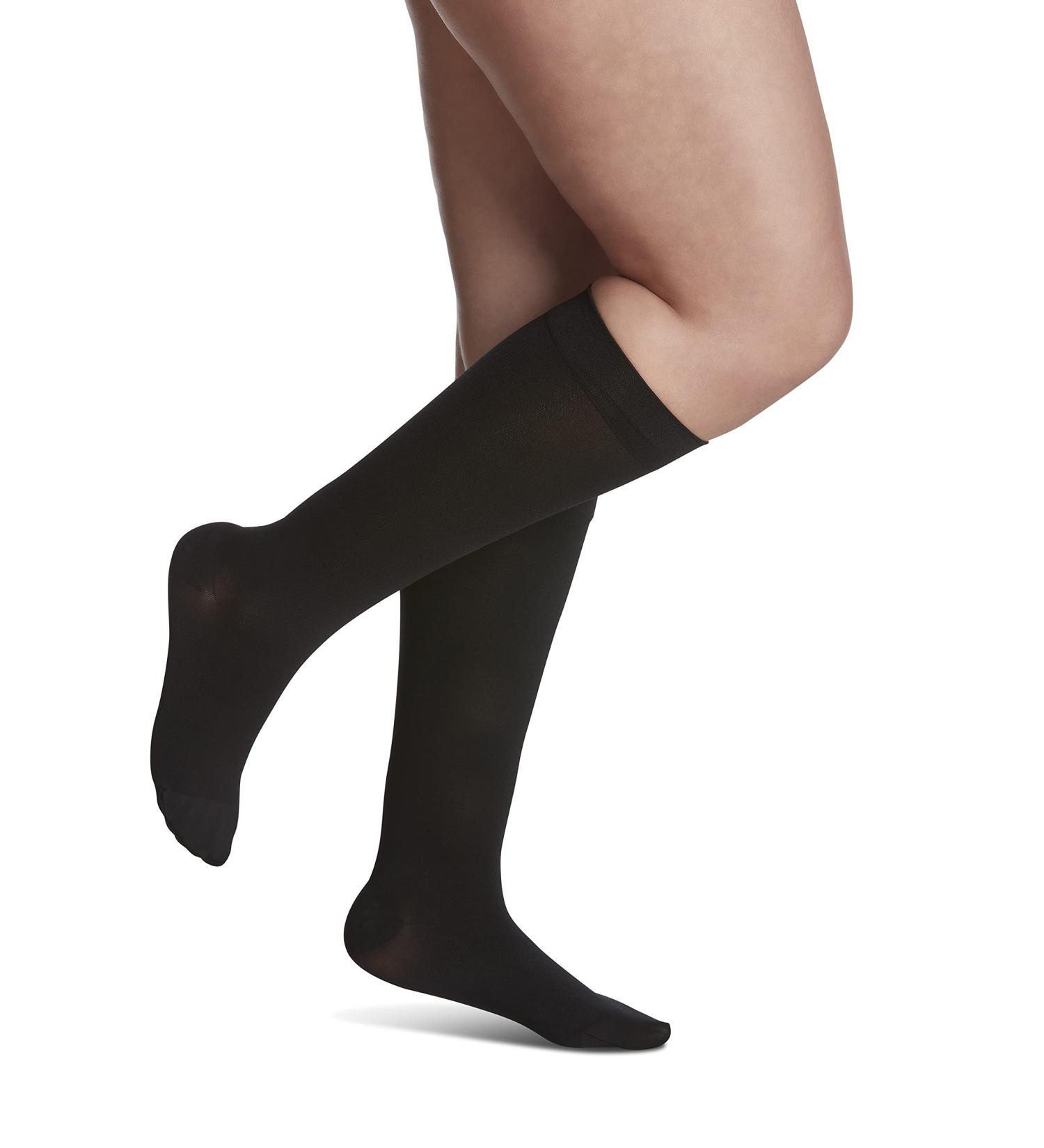 Buy Sigvaris Women’s Soft Opaque 840 Closed Toe Calf-High Socks 15-20mmHg - Black Medium Short | International Shipping Available - Buy Online on GoSupps.com