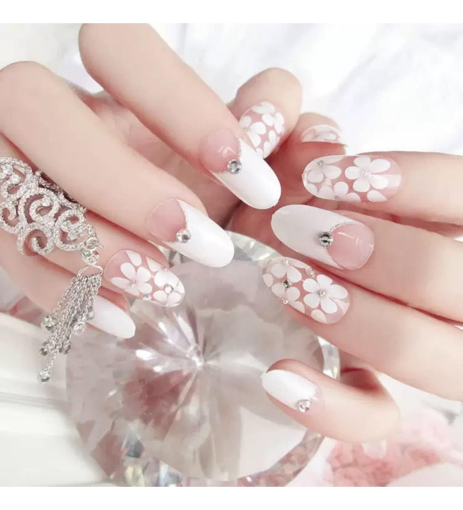 JUSTOTRY 24 Pcs Diamante Oval Short White French Press on Nails - Wedding Fake Nails with Nail Glue - Flower Almond Stick on Nails for Women - Nails Art - Buy Online on GoSupps.com