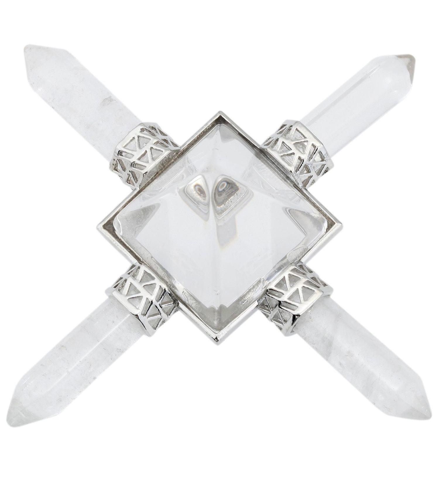 Nupuyai Energy Generator Pyramid - 4 Points Rock Crystal Healing Stone for Reiki Meditation | International Shipping Available - Buy Online on GoSupps.com